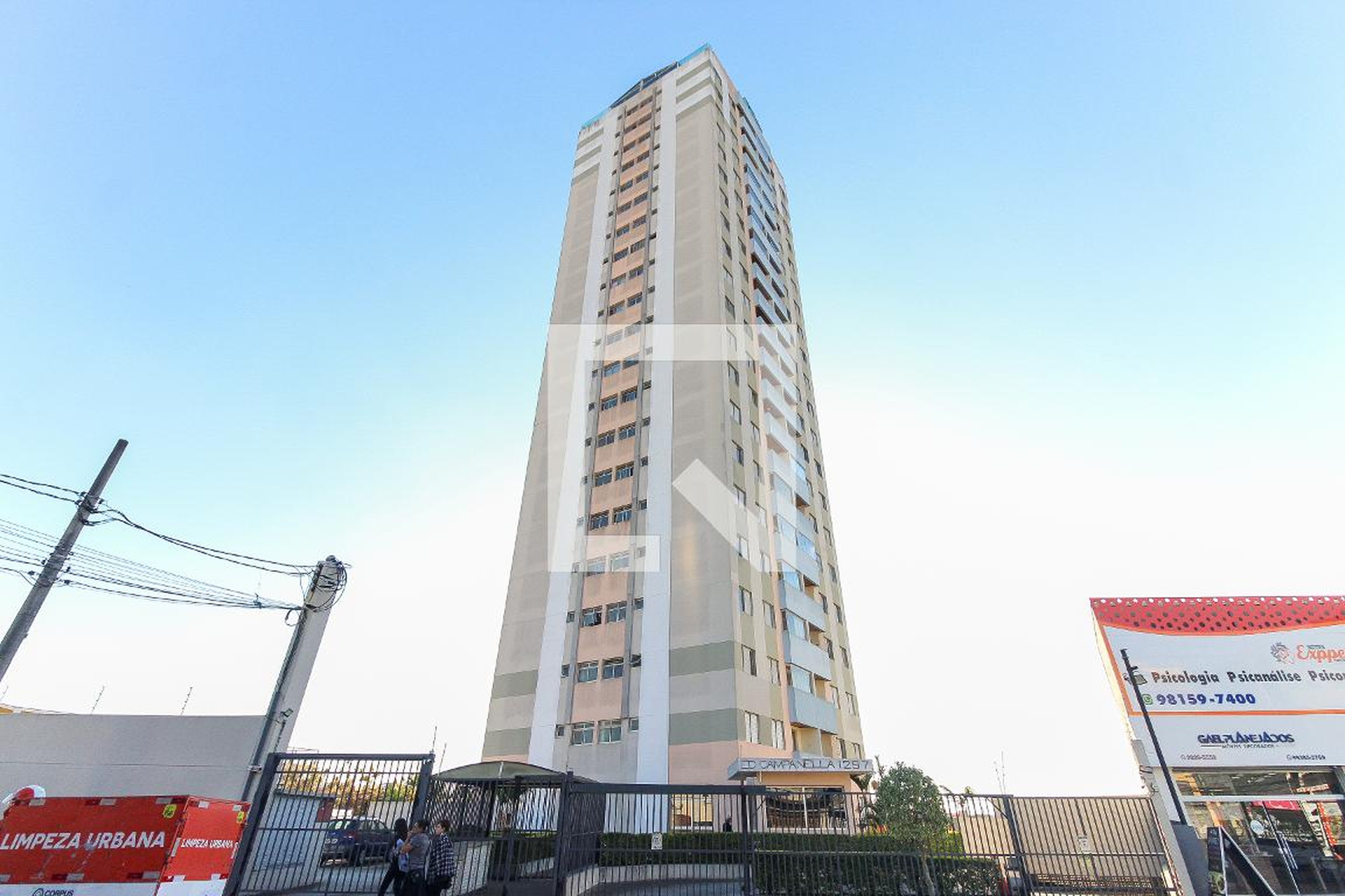 Fachada do Prédio Condomínio Campanela