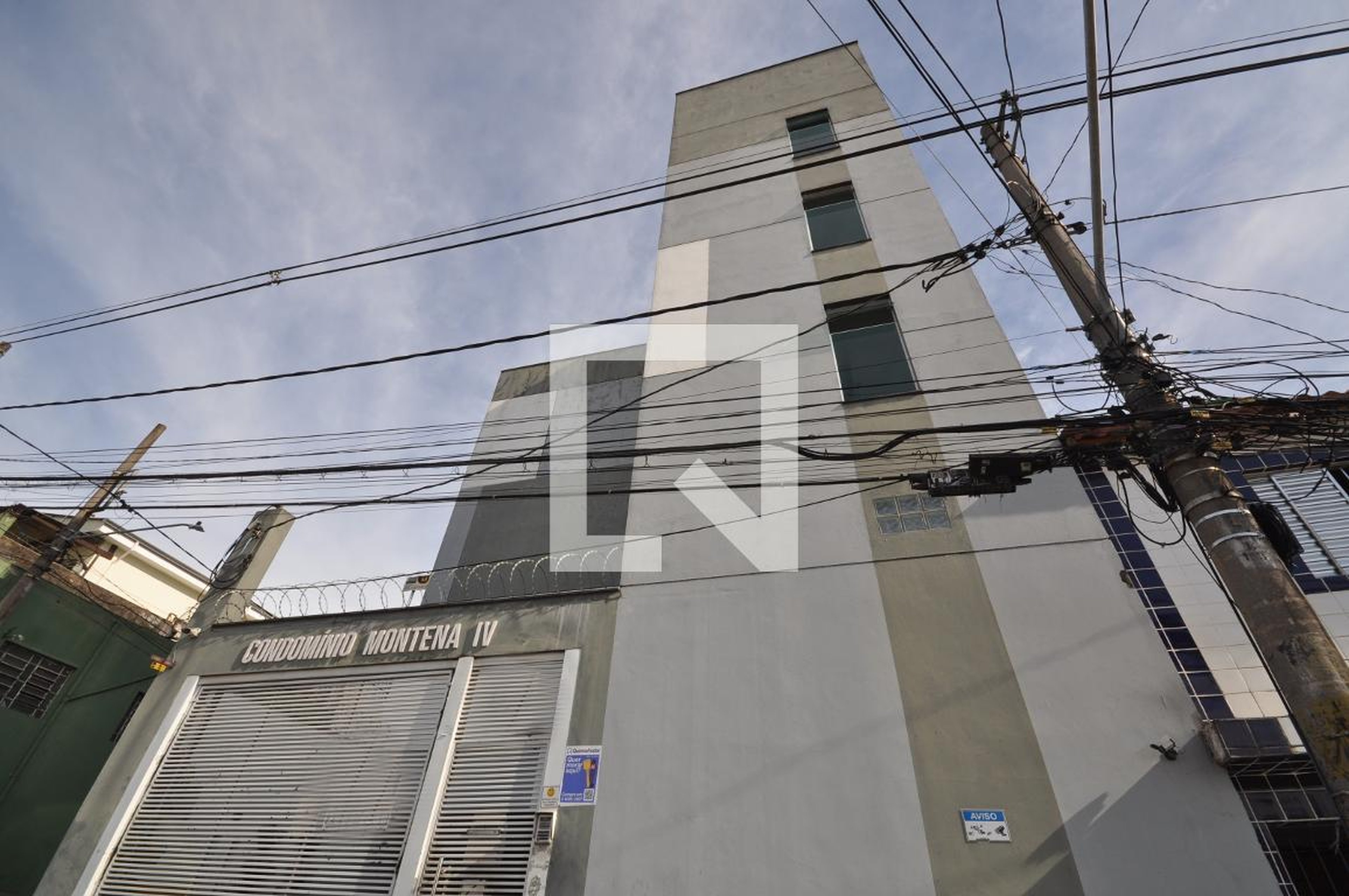 Fachada Condomínio Montena IV