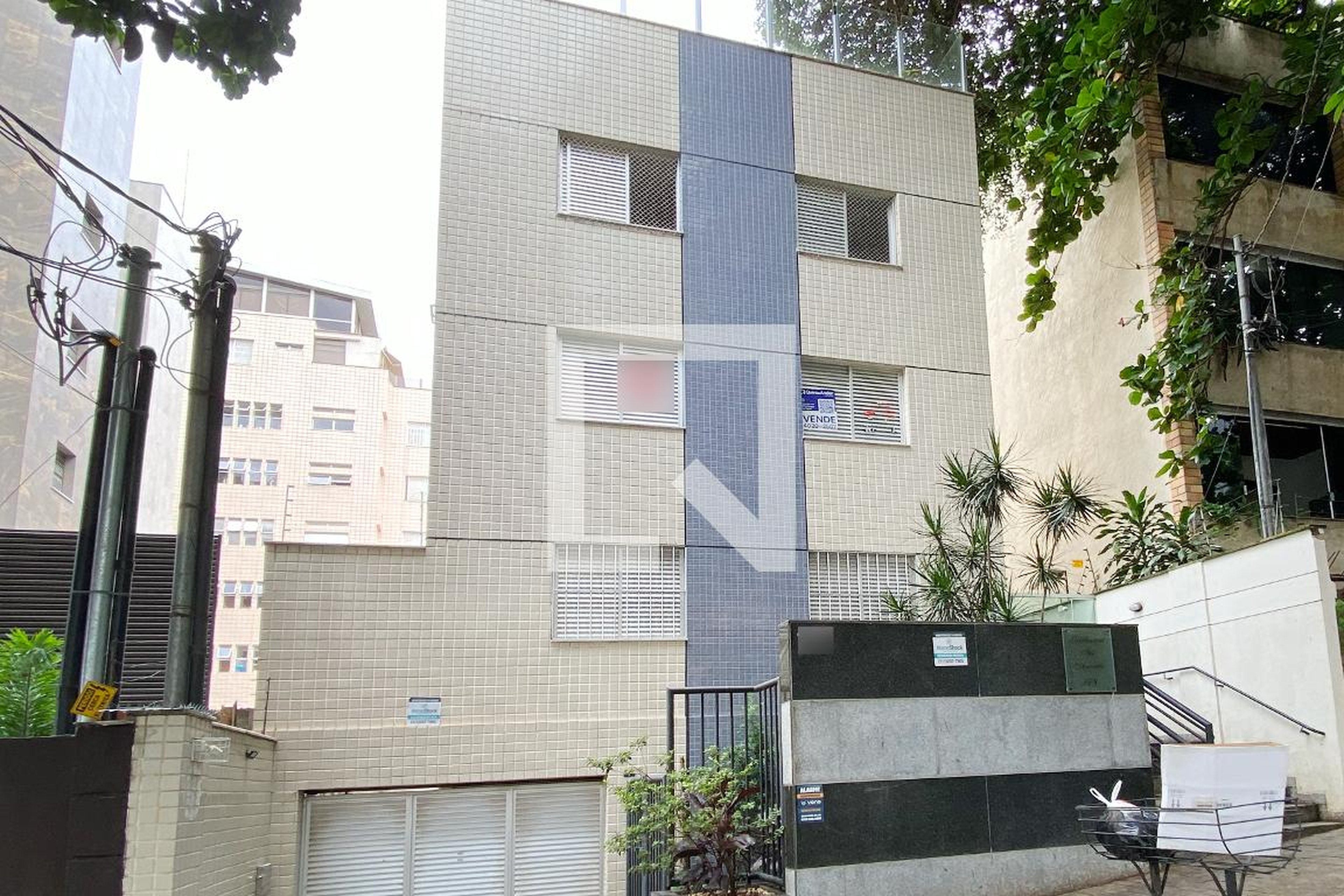 Fachada Condomínio em Rua Grajaú, 178