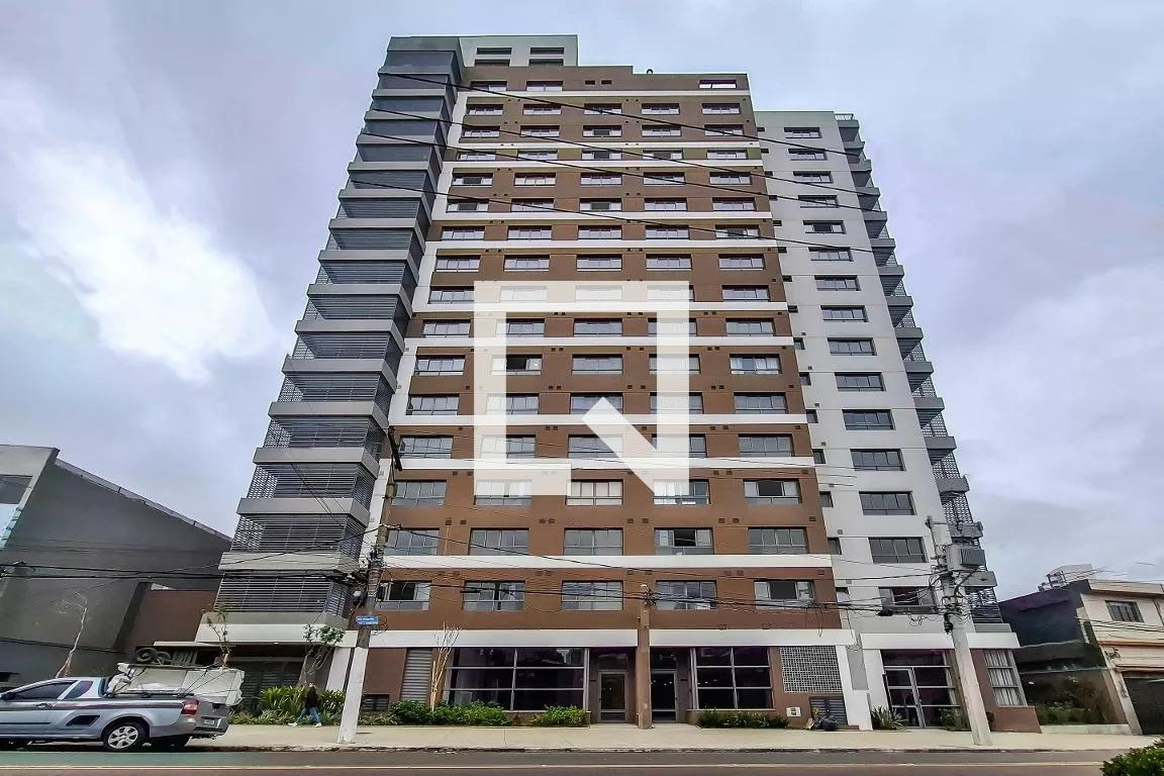 Fachada Condomínio Smart Studios Santa Cruz