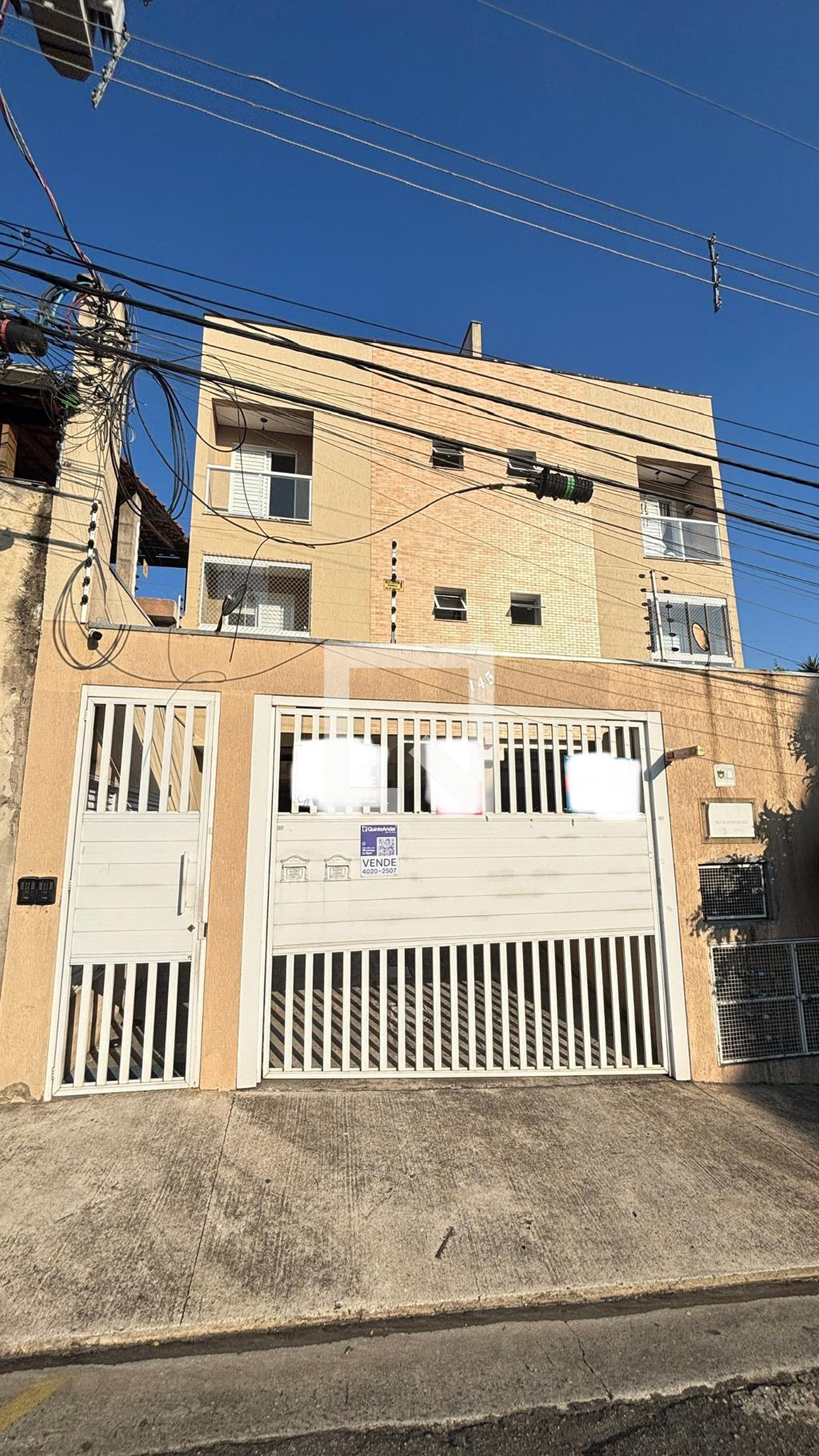 Fachada Condomínio em Rua Mauriti, 145