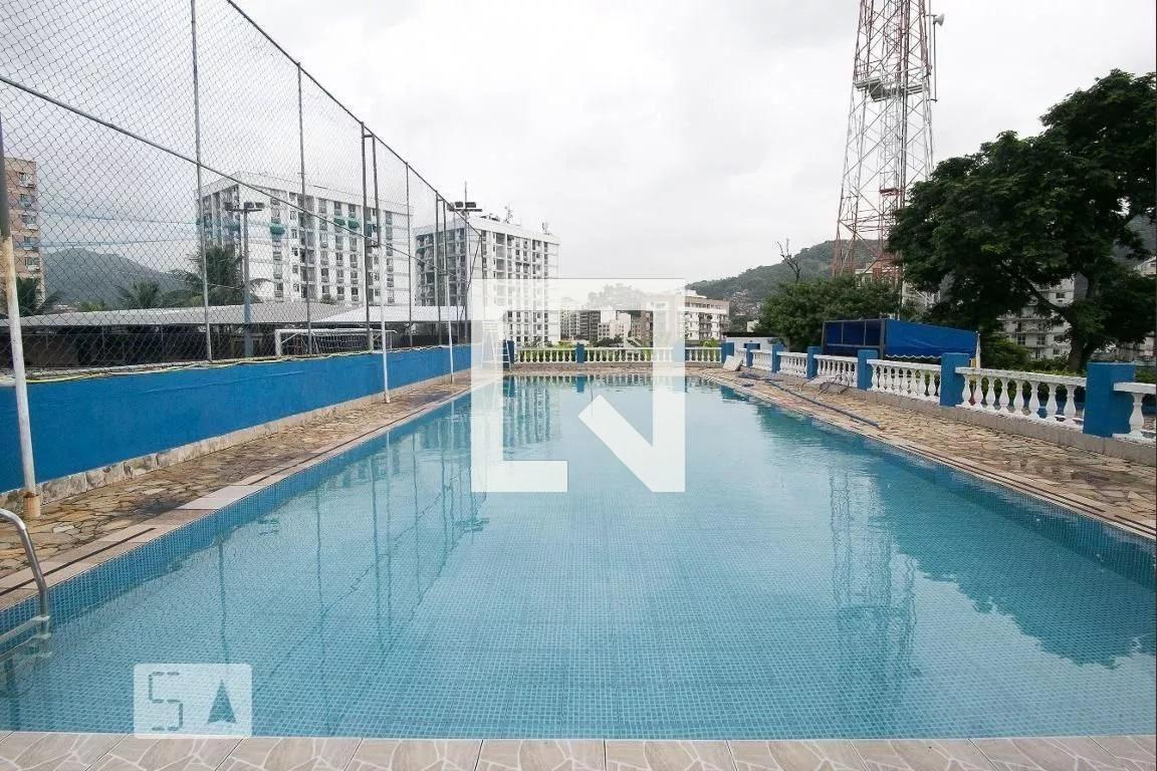 Piscina - Rua Barão de São Francisco