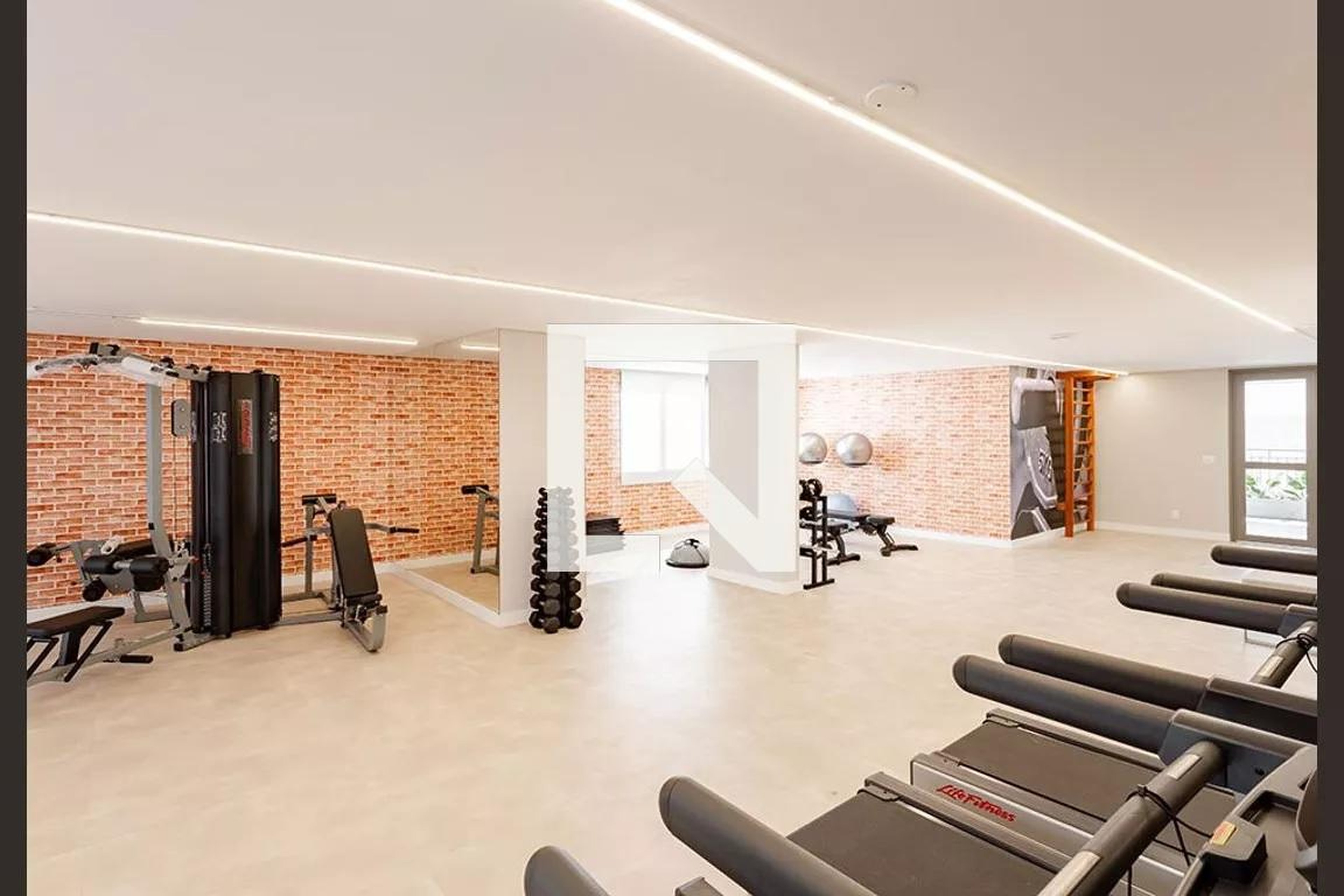 Academia - Tangram Conceição by Tarjab