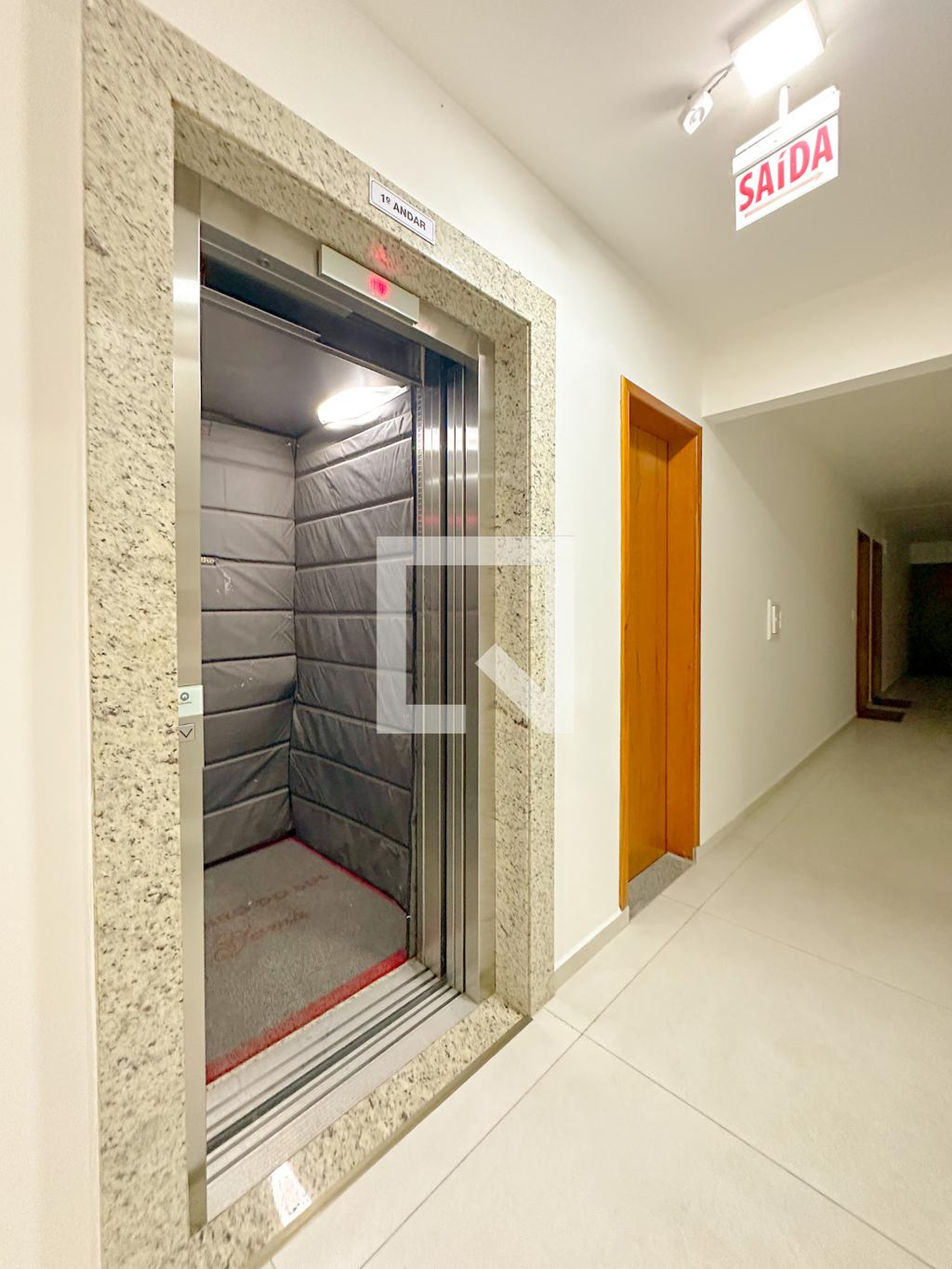 Elevador Condomínio em Rua Recanto do Sol, 1467