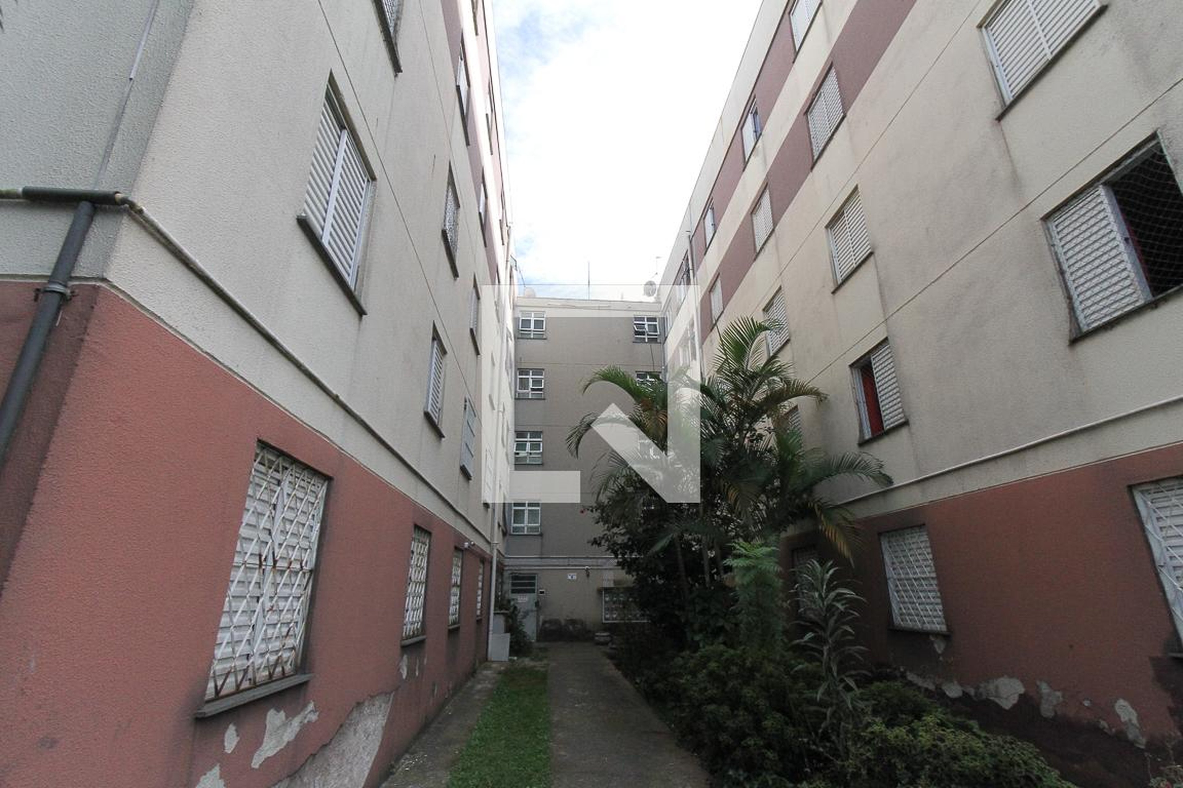 Fachada Condomínio Resid São Roque