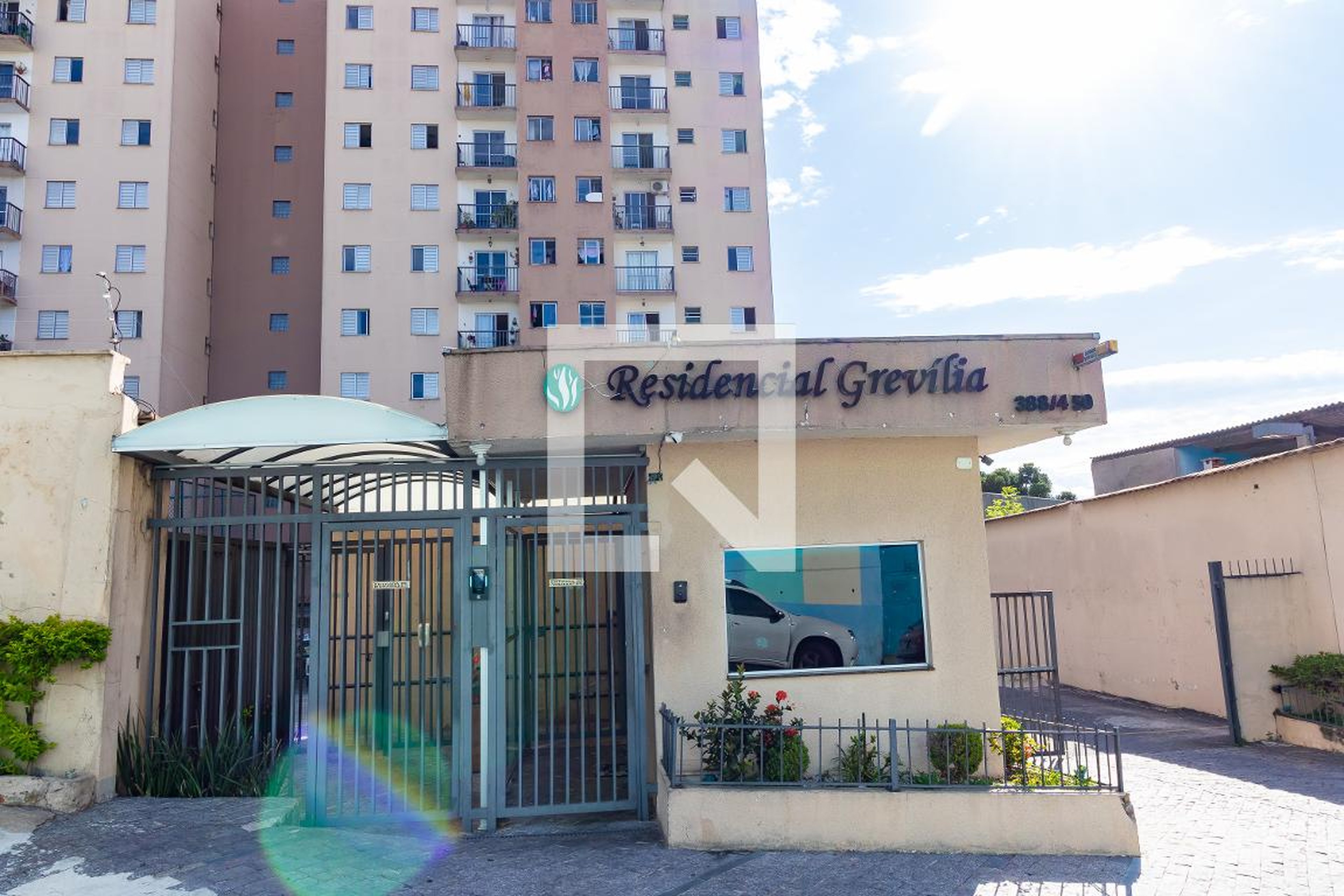 Fachada Residencial Grevilia
