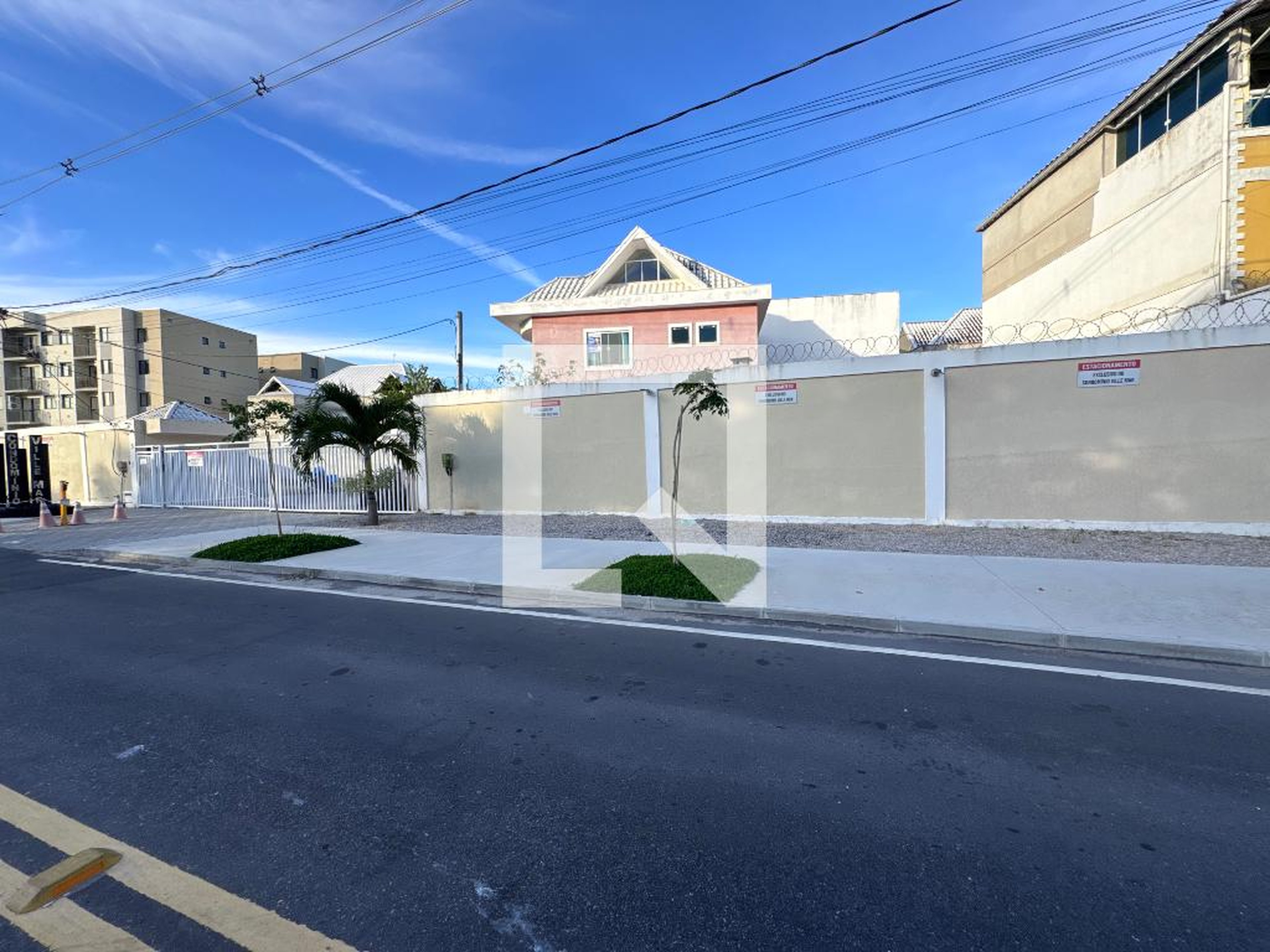 Fachada Condomínio Verde e Mar