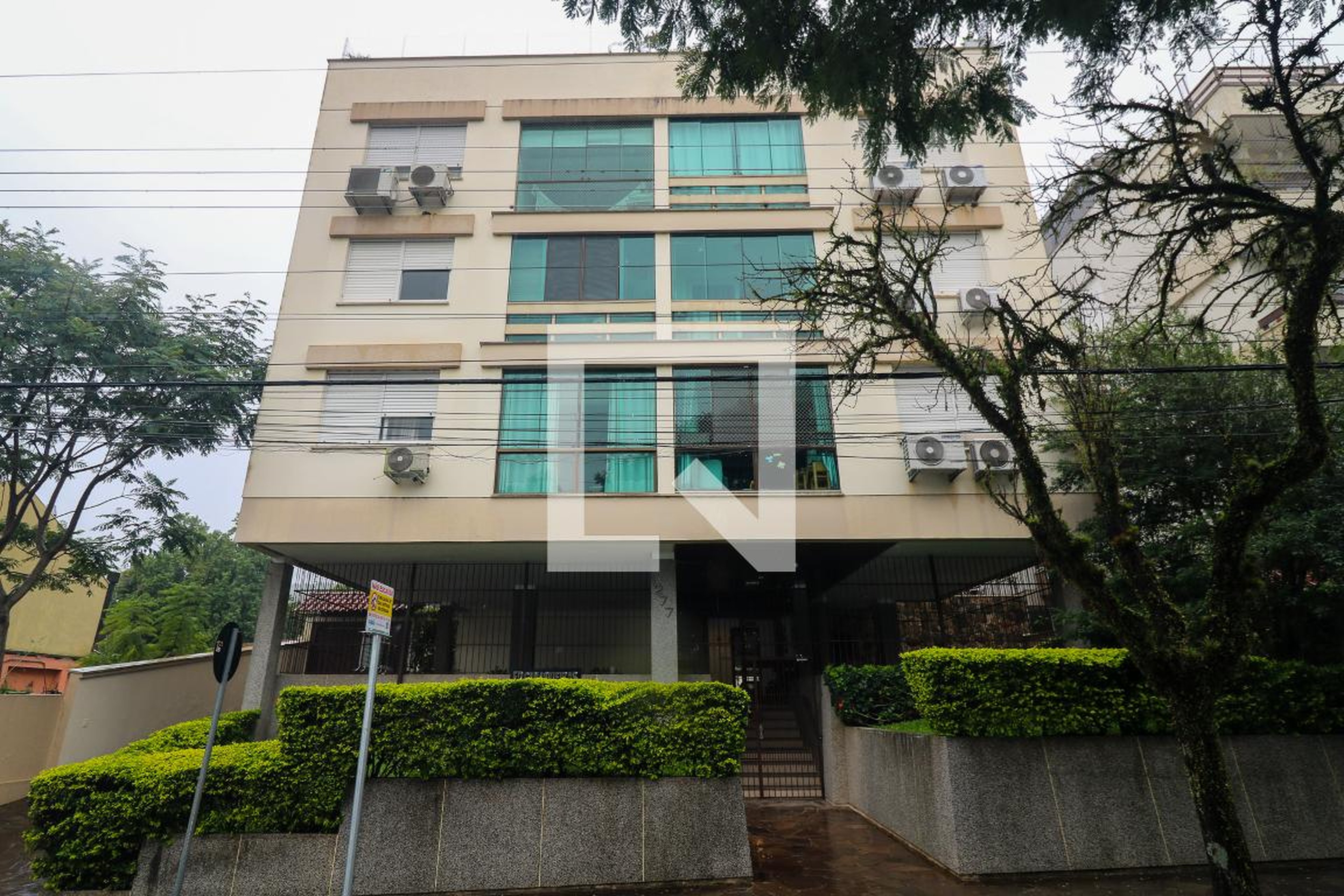 Fachada do Prédio Condomínio em Rua Doutor Mário Totta, 1277