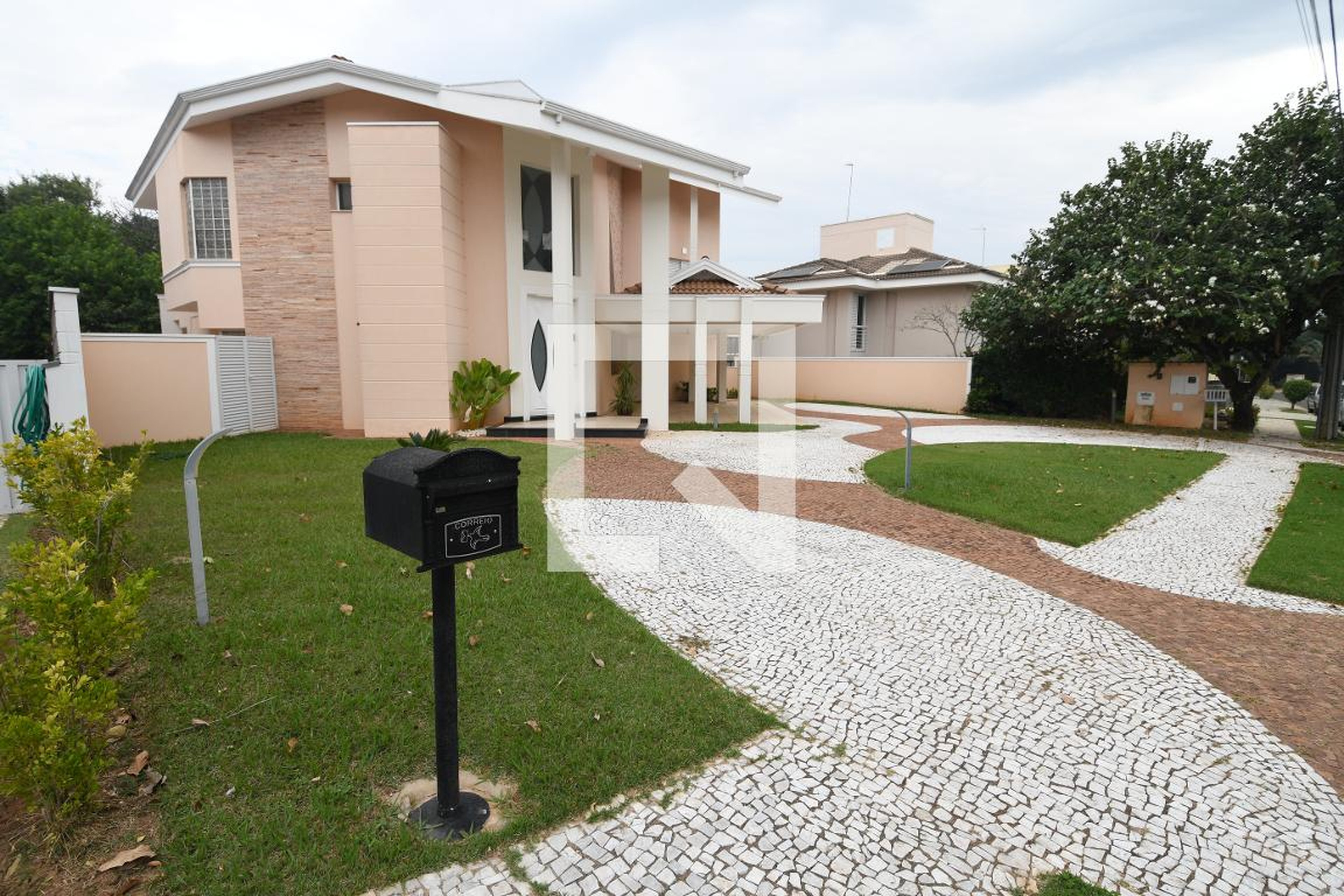 Fachada Condomínio Alphaville Campinas