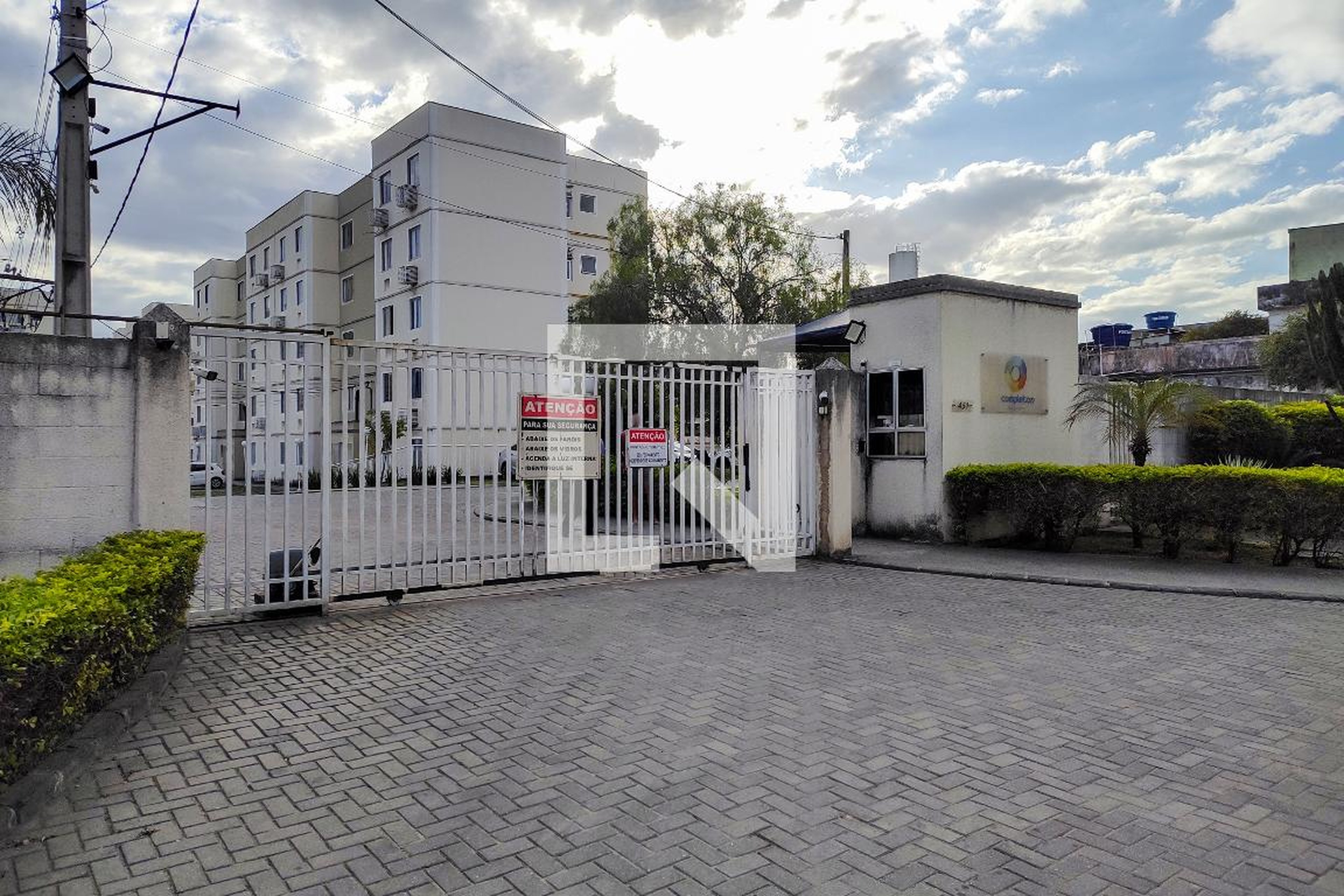 Fachada do condomínio Condomínio Completo 2