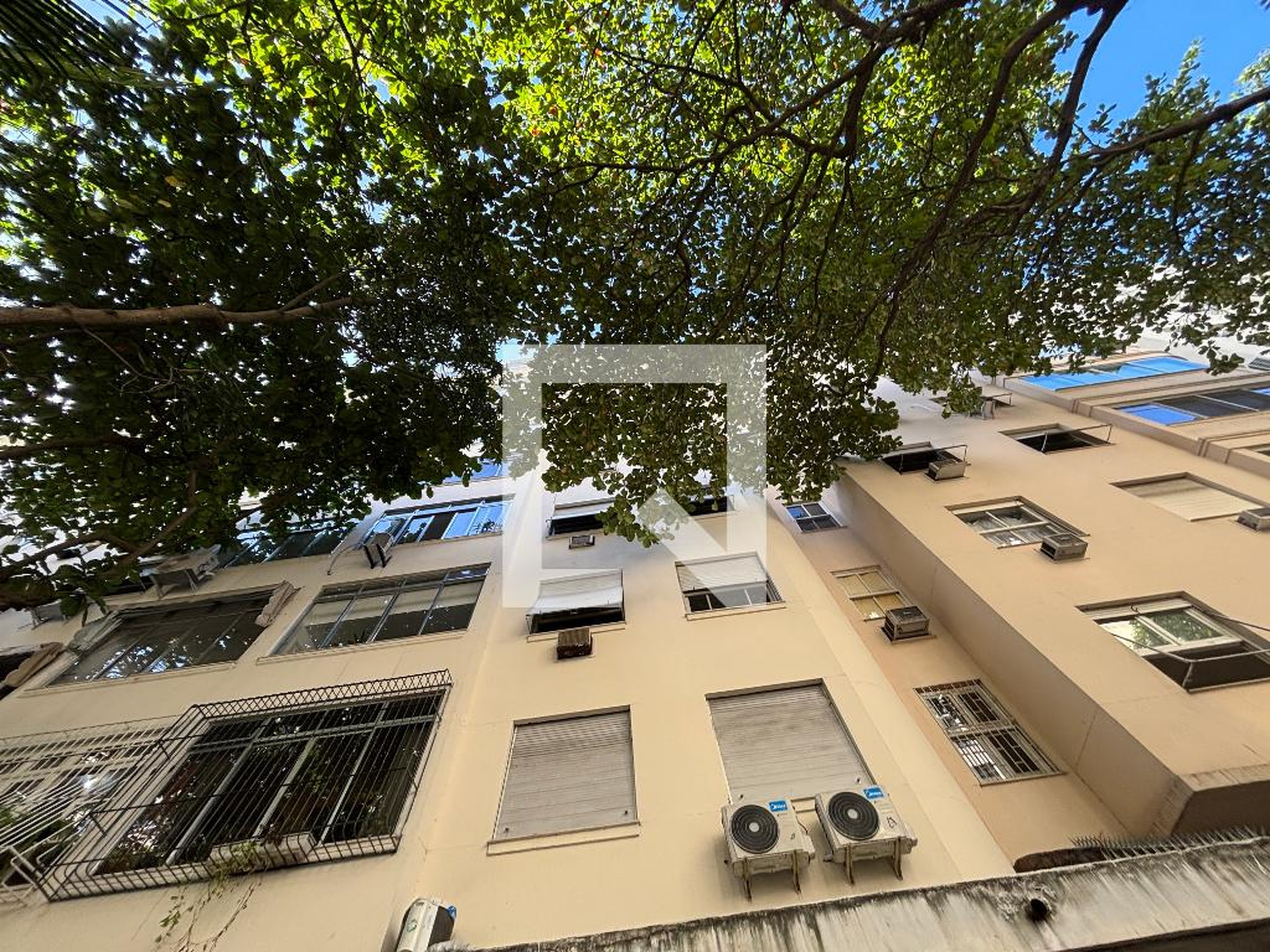 Fachada Condomínio em Rua Conselheiro Lafaiete, 118