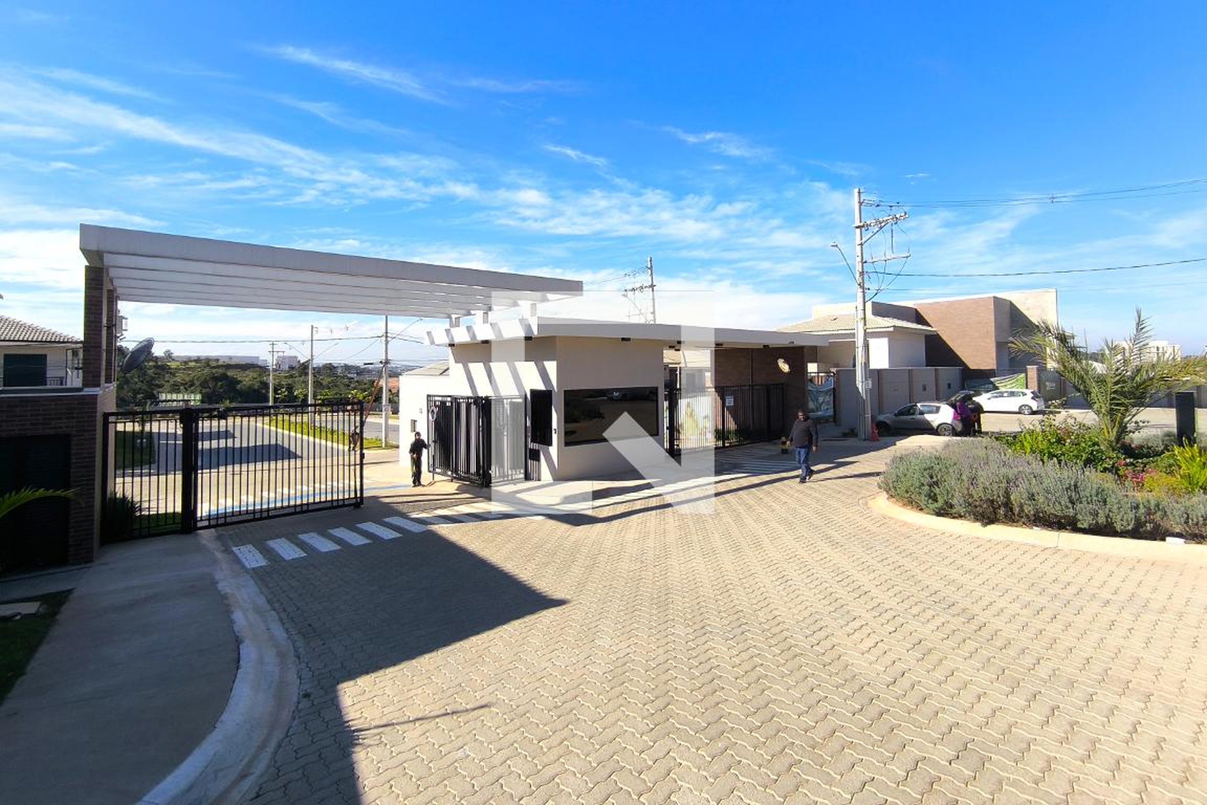 Fachada do Condomínio Condomínio Kaza Alamedas Medeiros