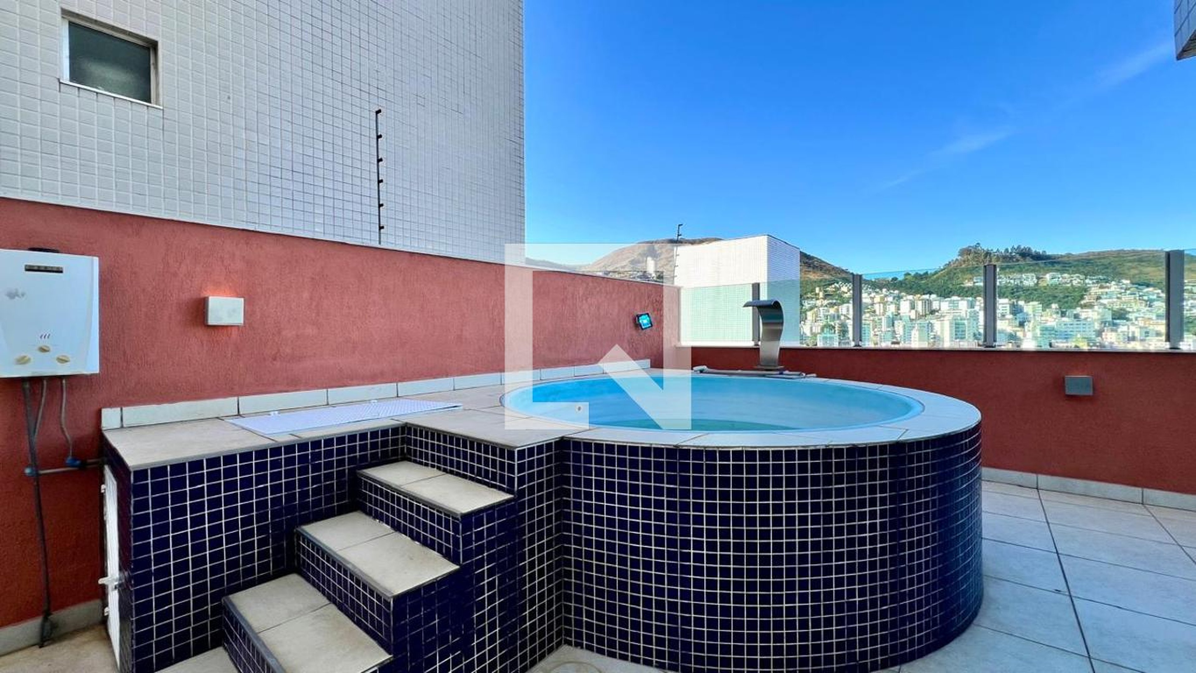 Piscina - Edifício Saint Michel