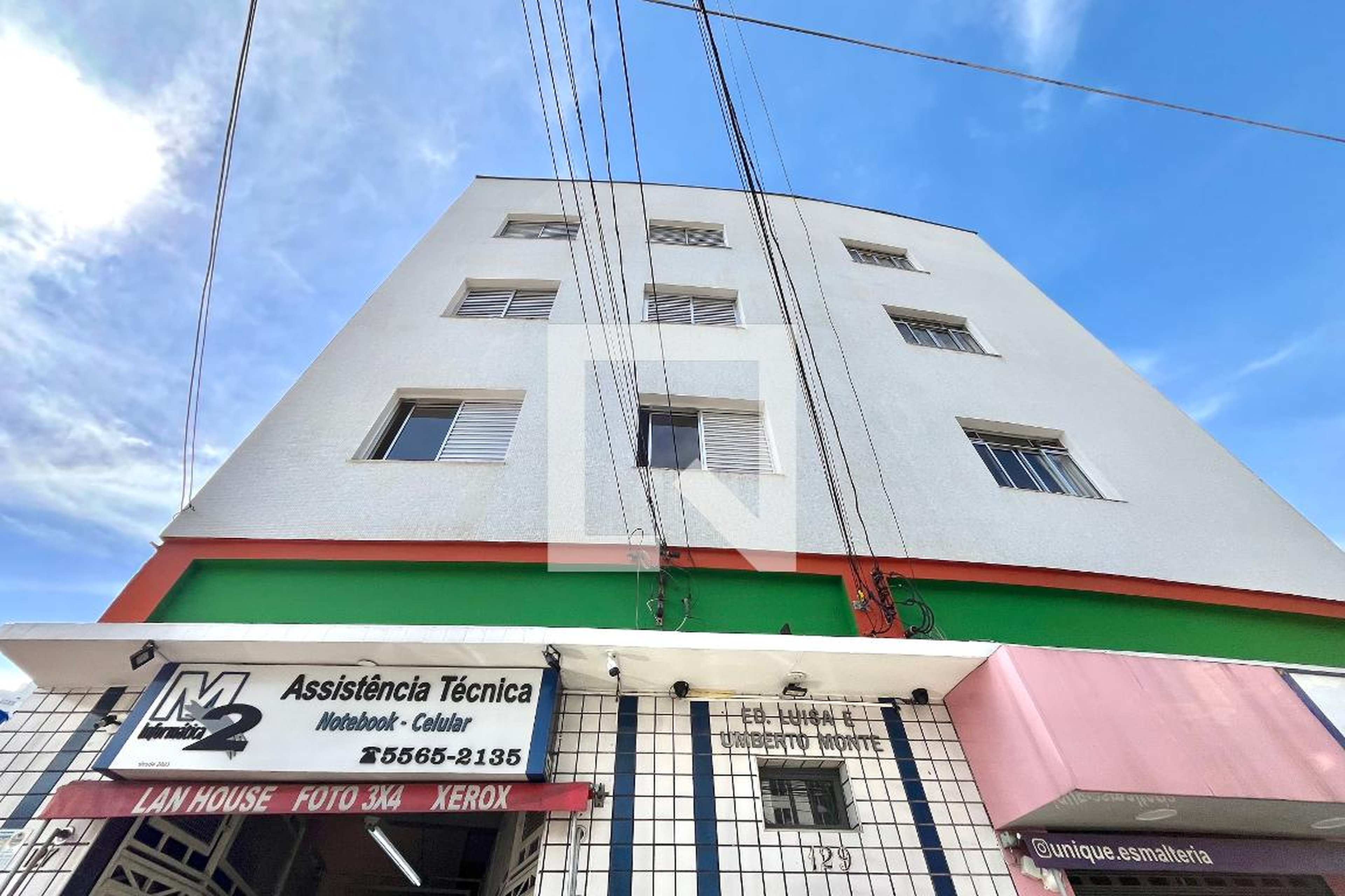 Fachada Condomínio em Rua Doutor Gentil Leite Martins, 129