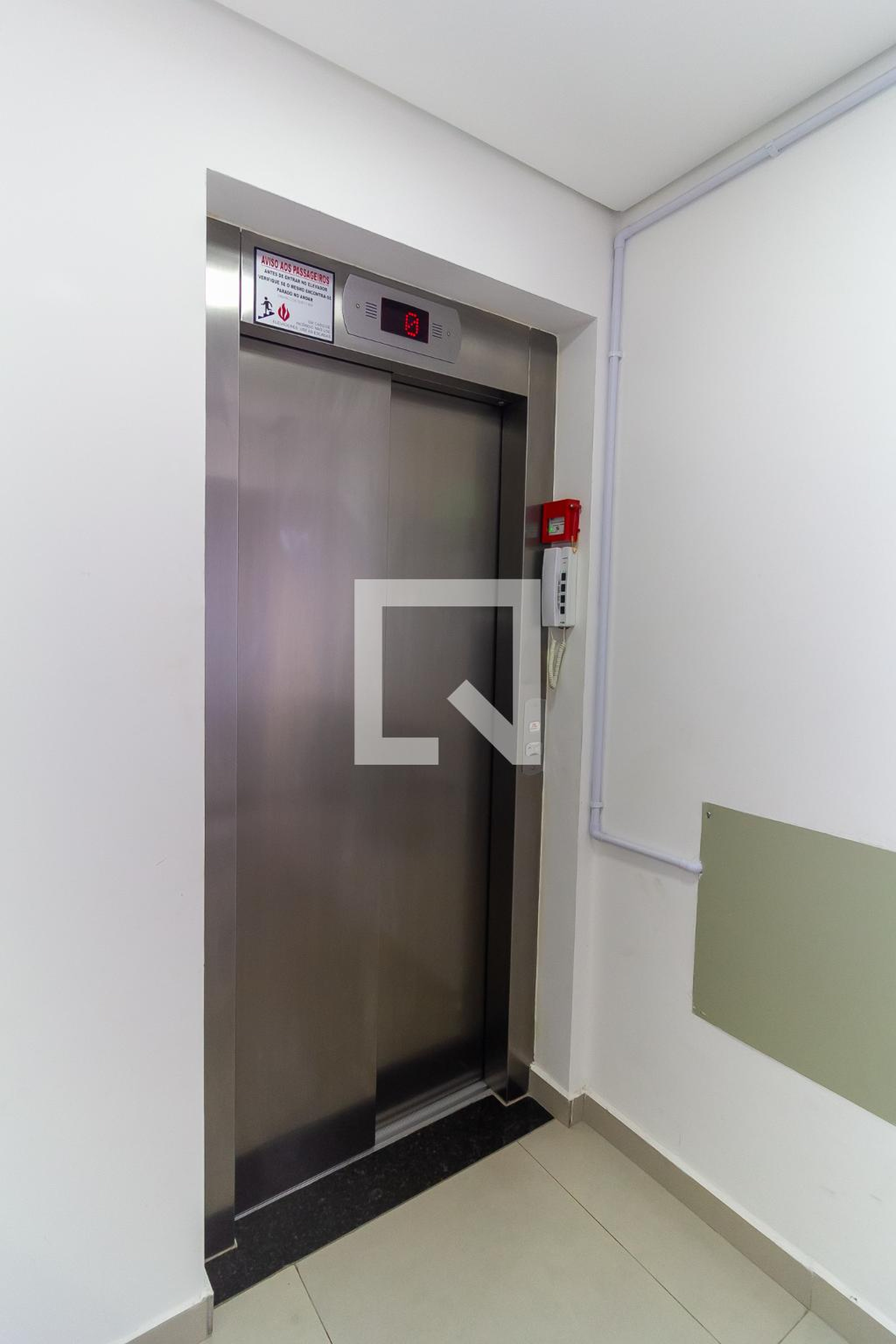 Elevador - Residencial Barão do Piraí