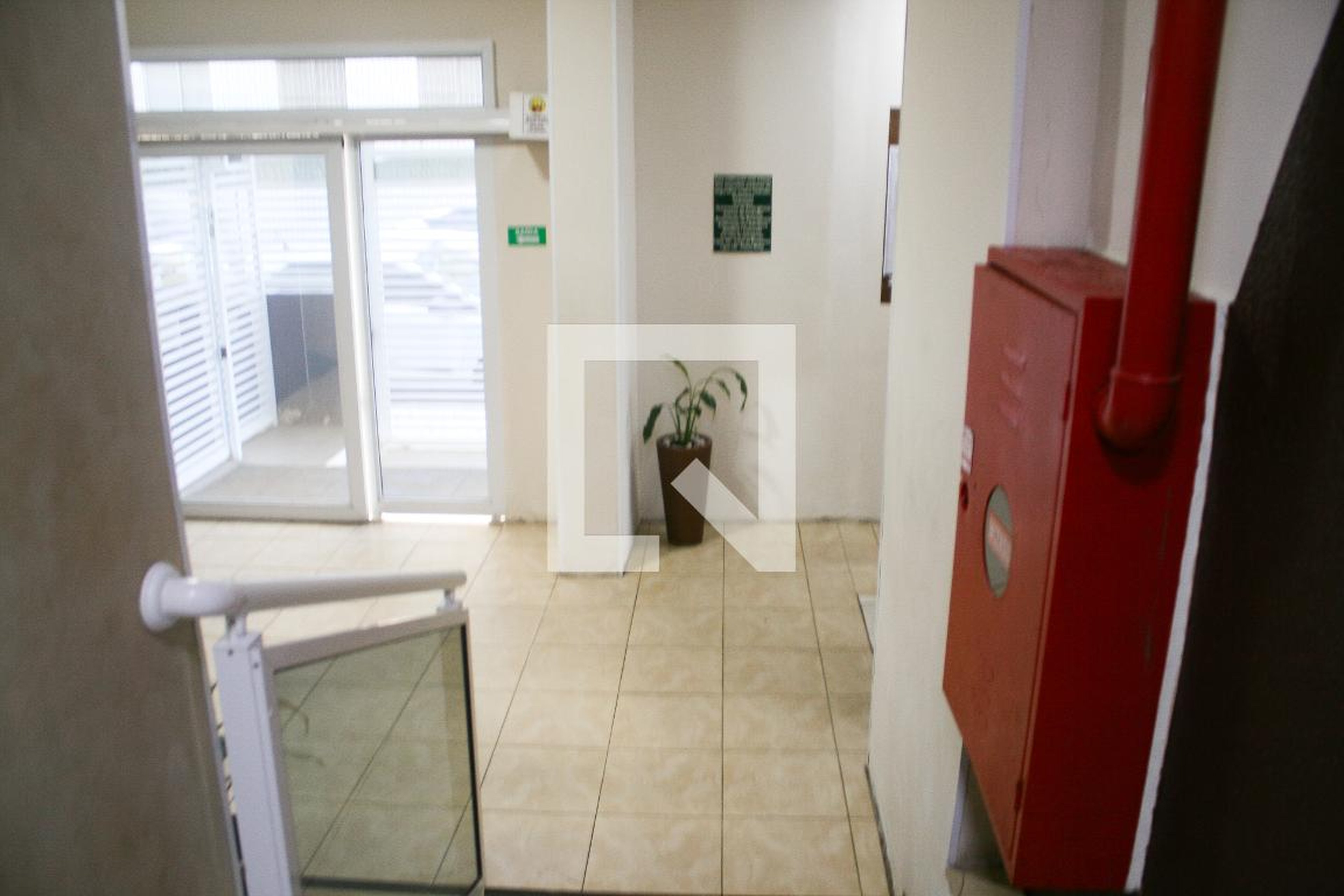 Hall de entrada - Julio Cesar