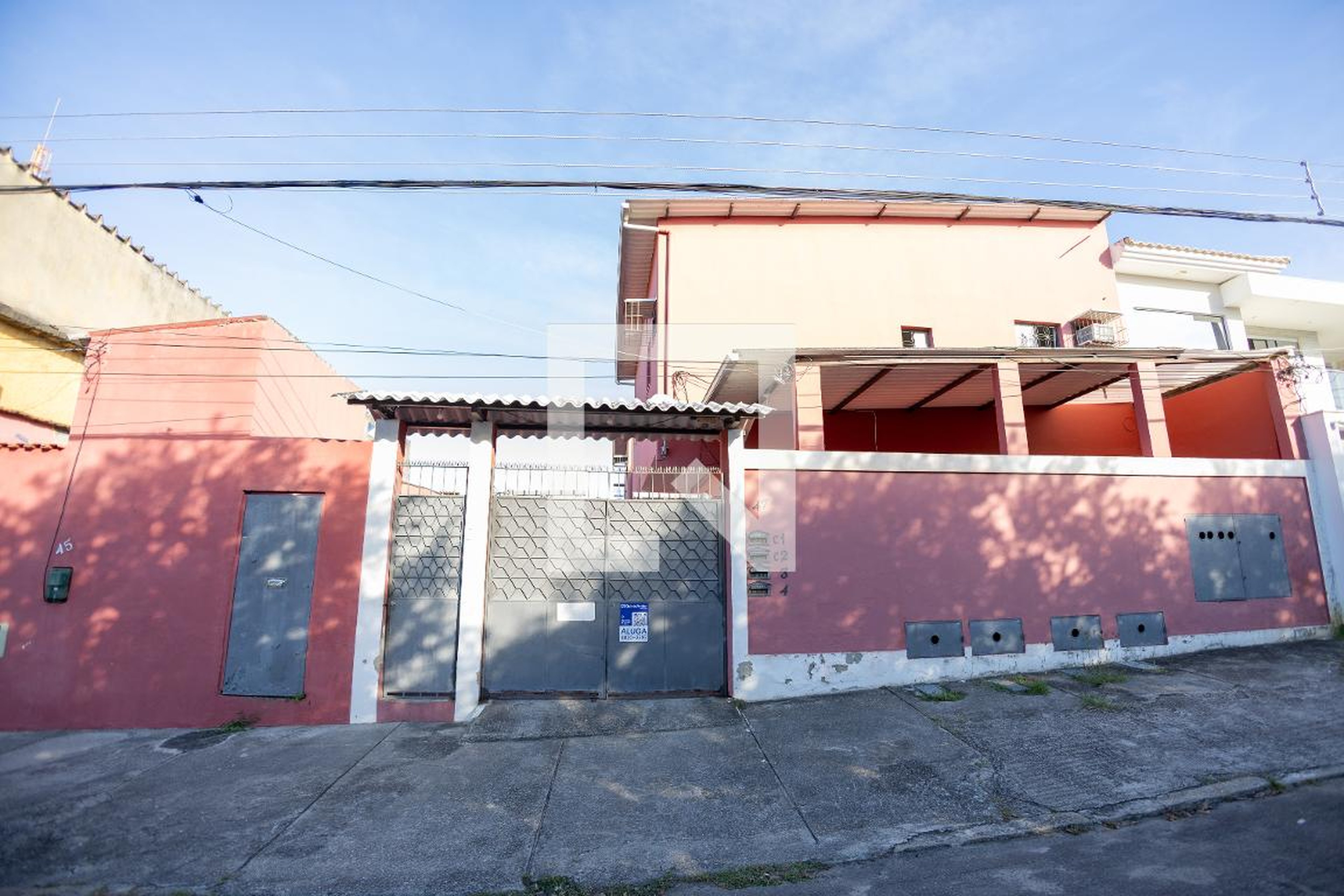 Fachada Condomínio em Rua Aprígio do Rêgo Lopes, 47