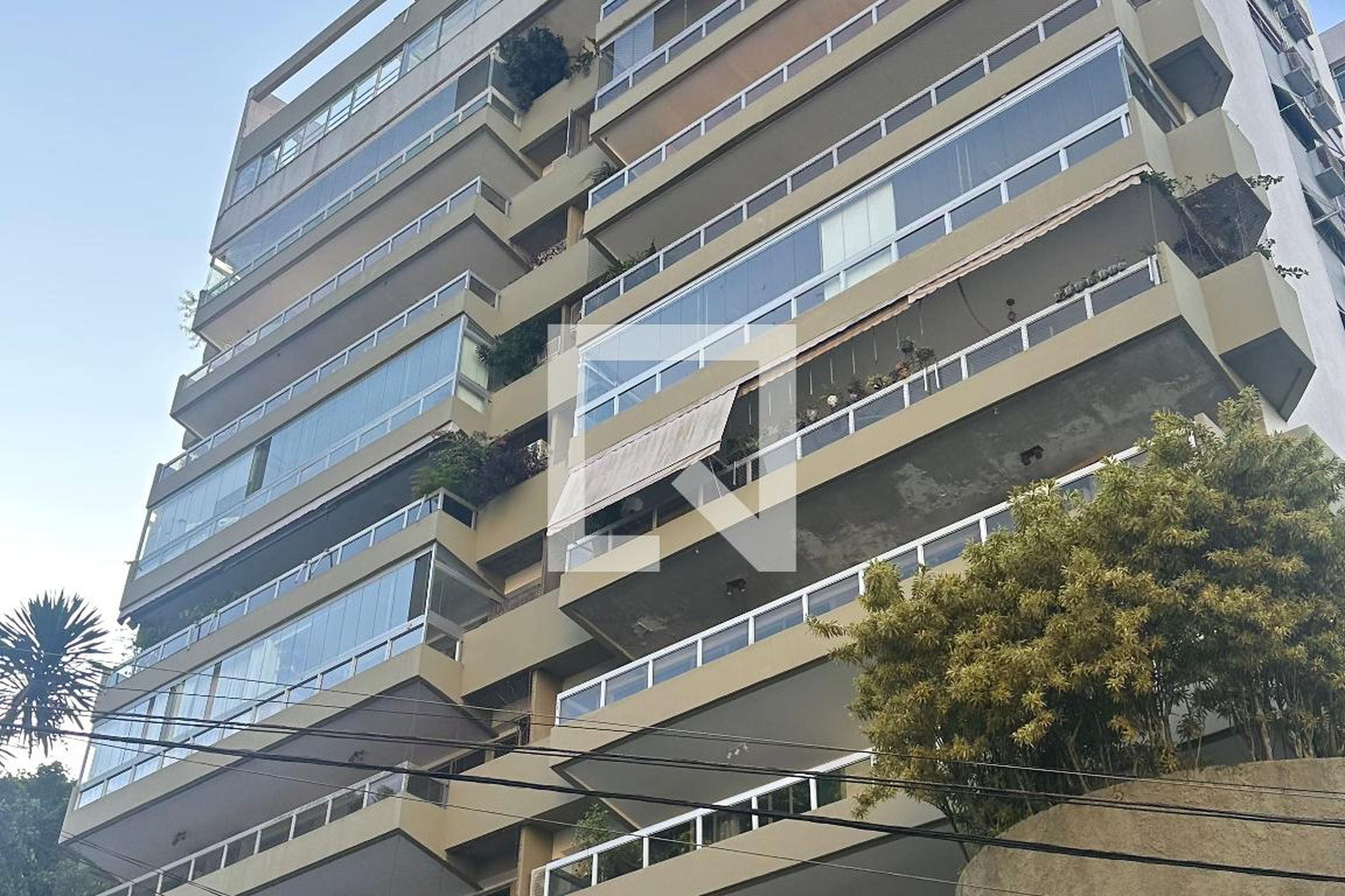 Fachada Condomínio Maxi Leblon