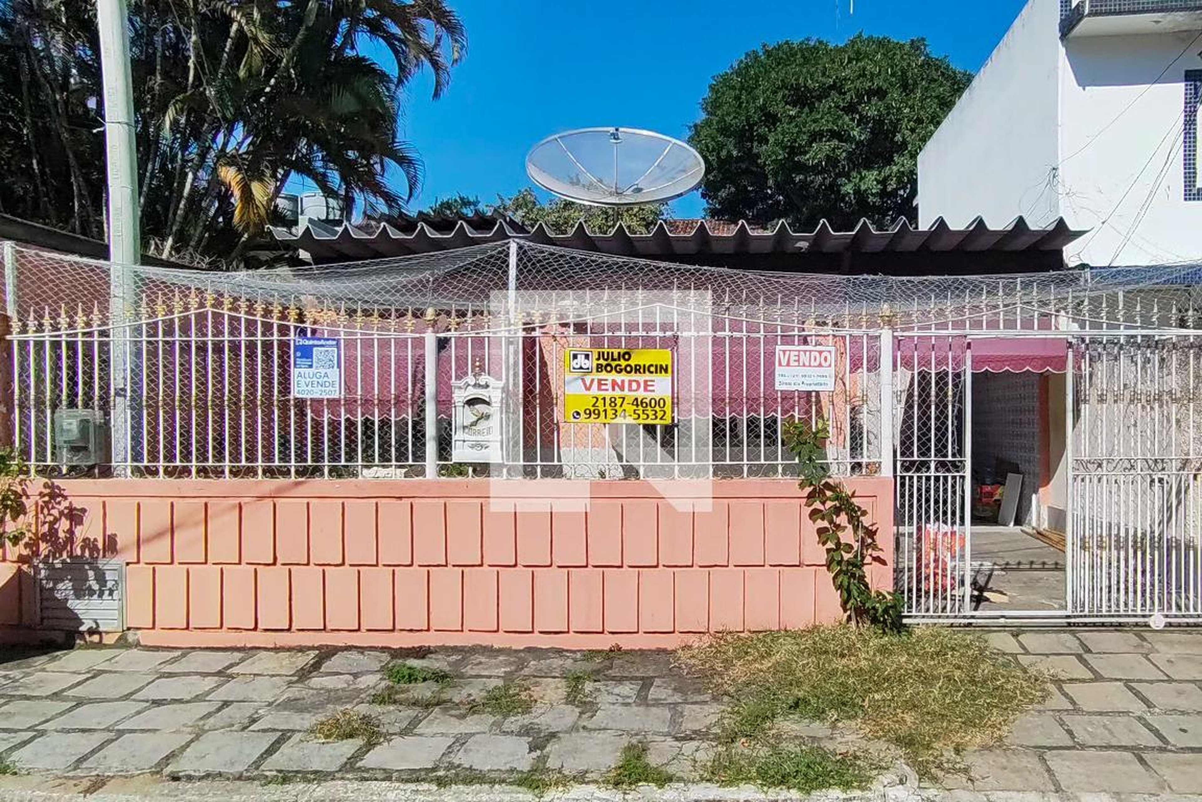 Fachada Condomínio em Rua Soldado João da Silva, 145