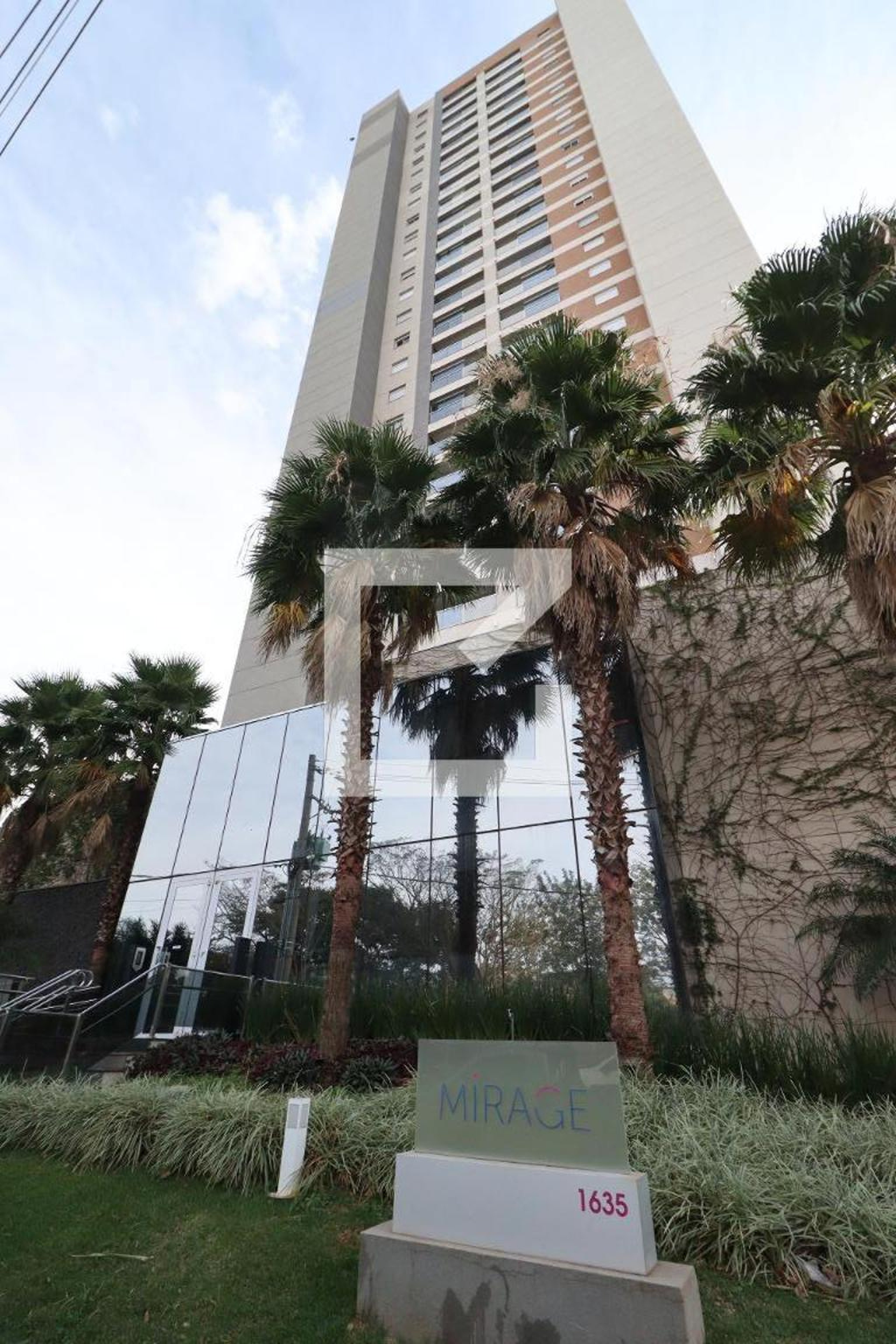 Fachada Condomínio Mirage