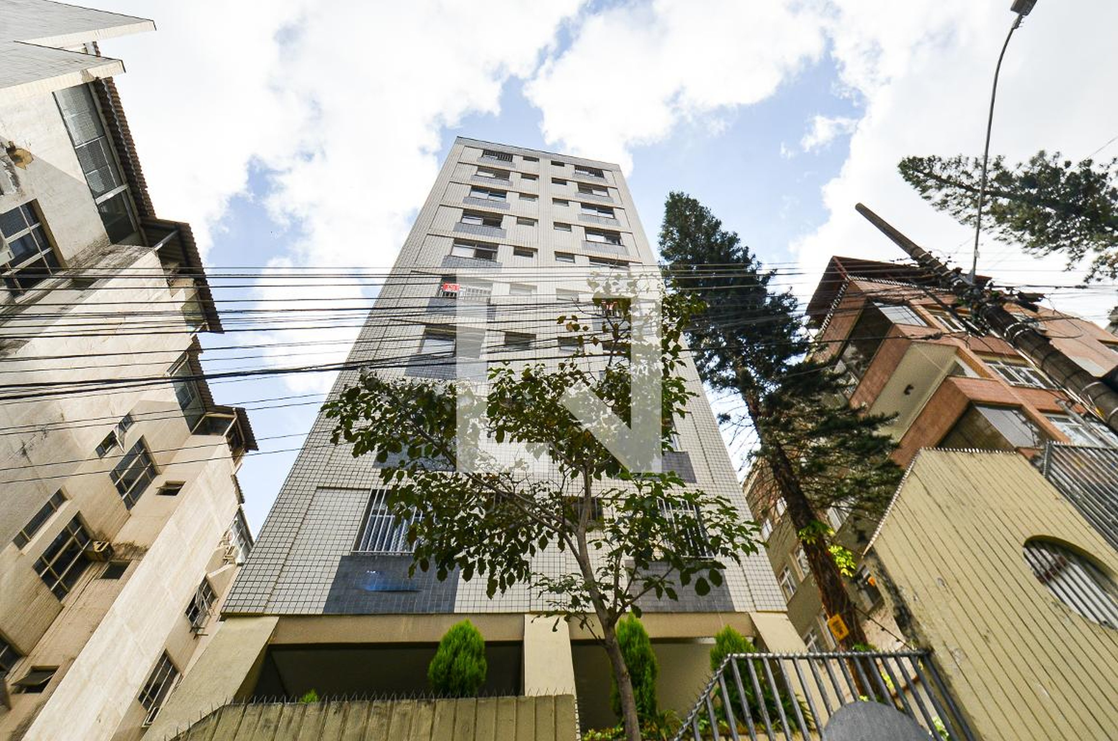 Fachada Condomínio Carlos Gomes