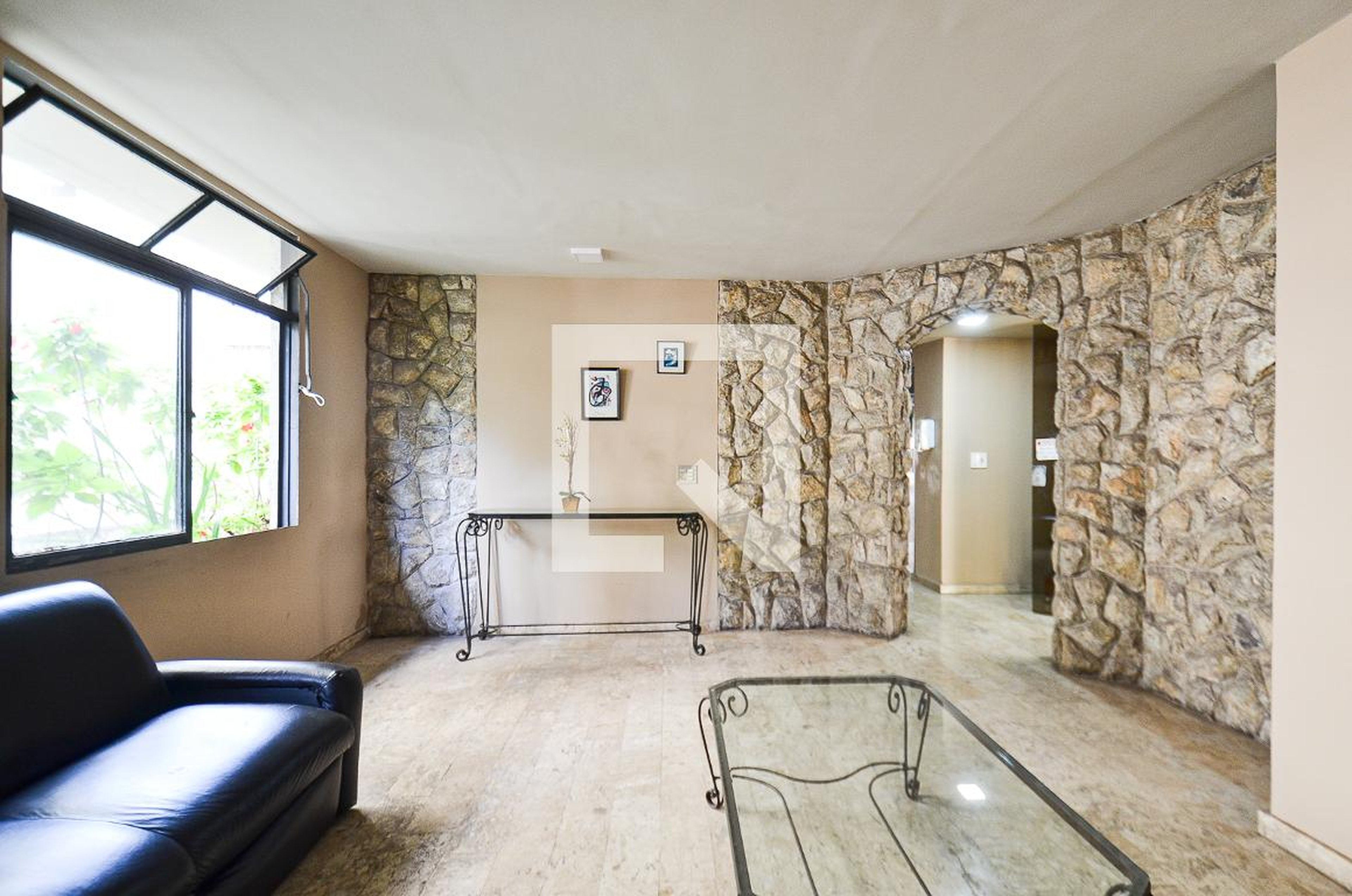 Hall de entrada - Carlos Gomes