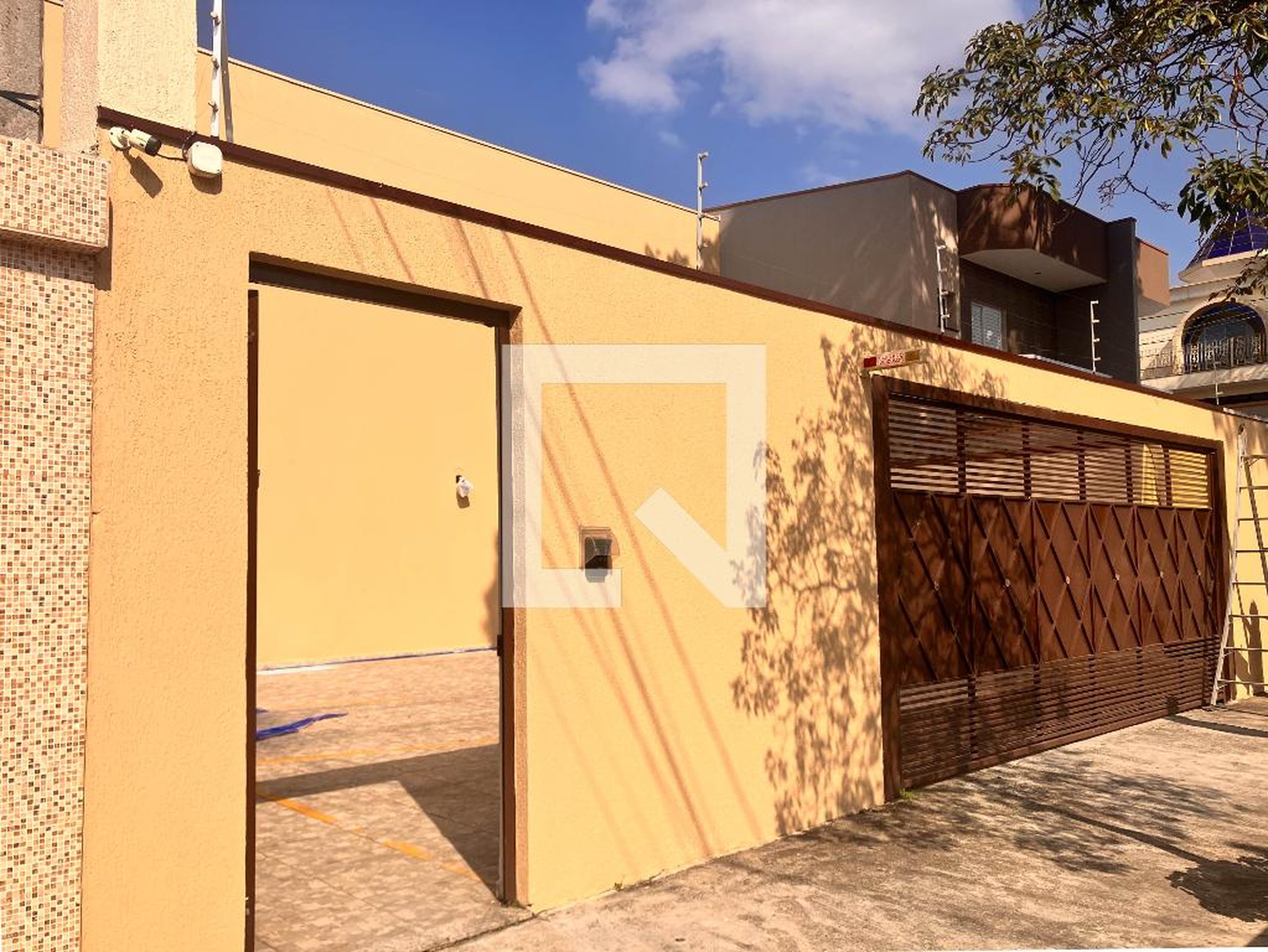 Fachada Condomínio em Rua Barão de Tramandaí, 753