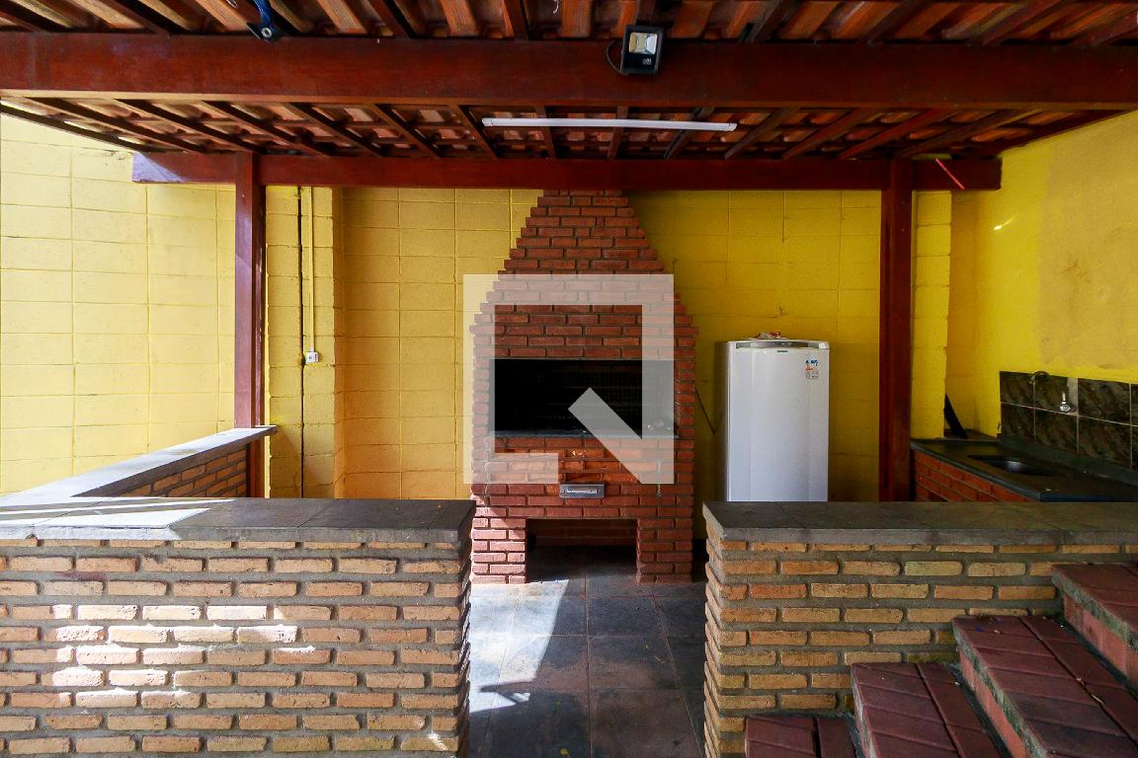 Churrasqueira - Residencial Jardim dos Salgueiros