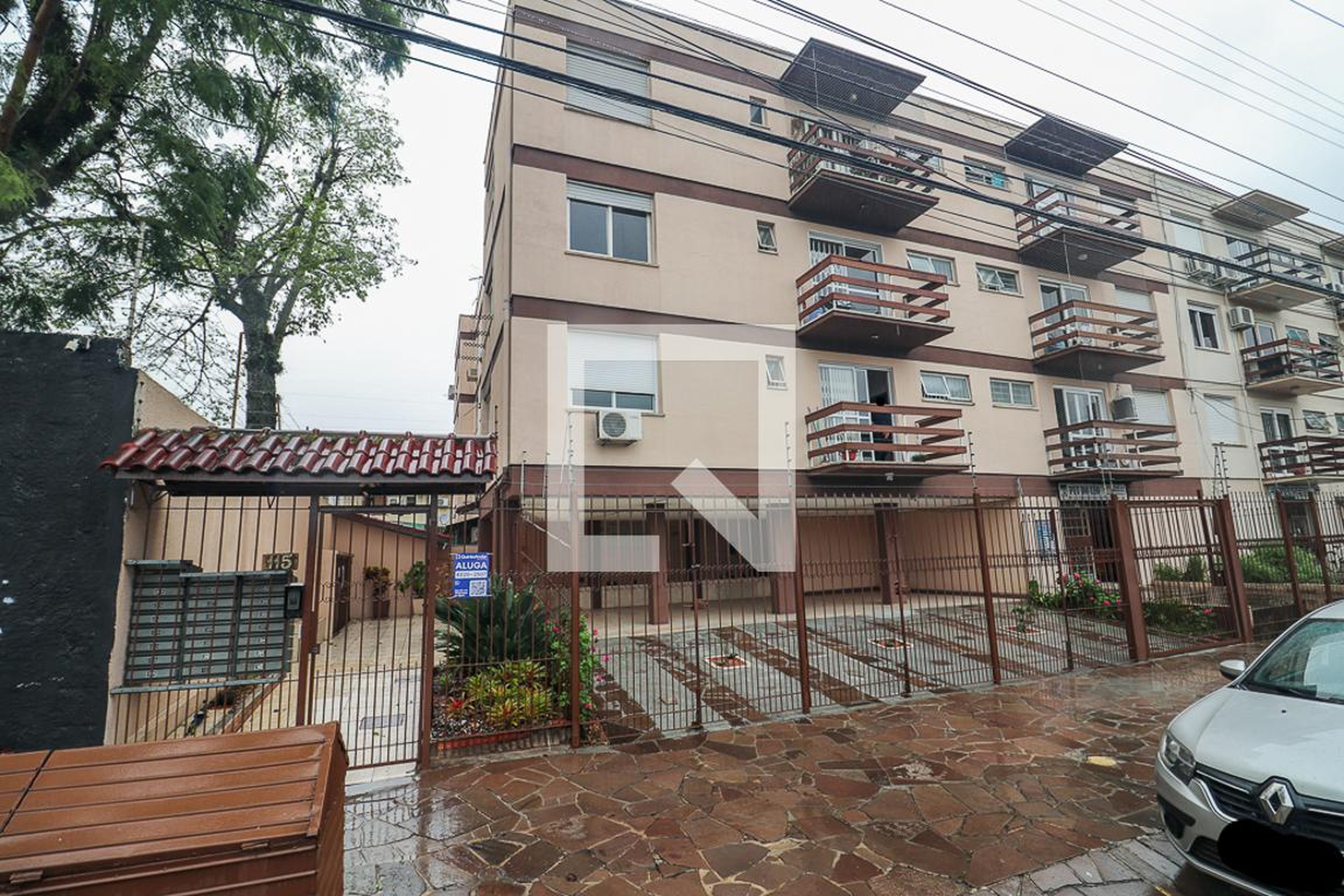 Fachada Condomínio em Rua Visconde de Pelotas, 115