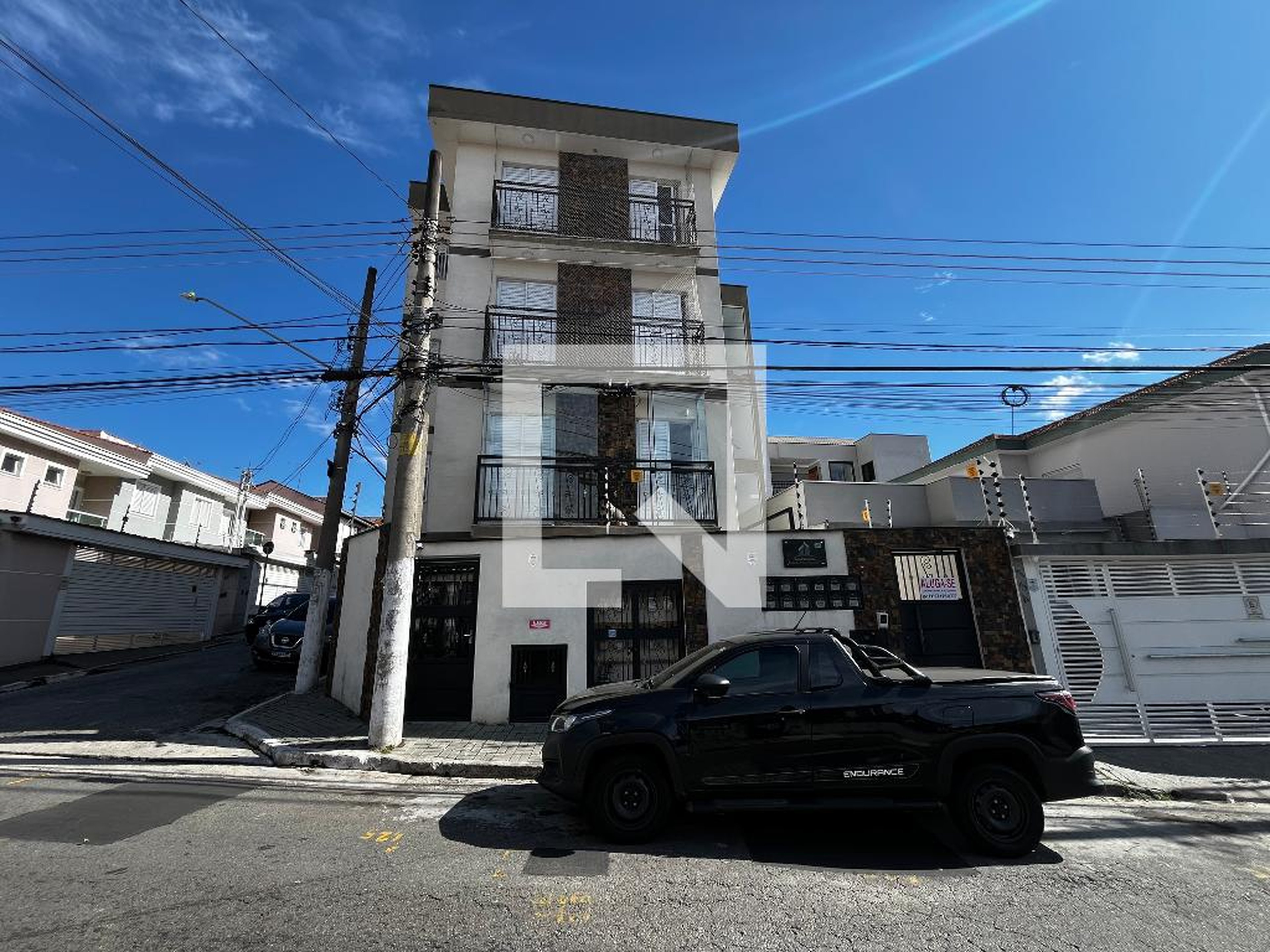 Fachada Condomínio em Rua Doutor Natalino Righeto, 425