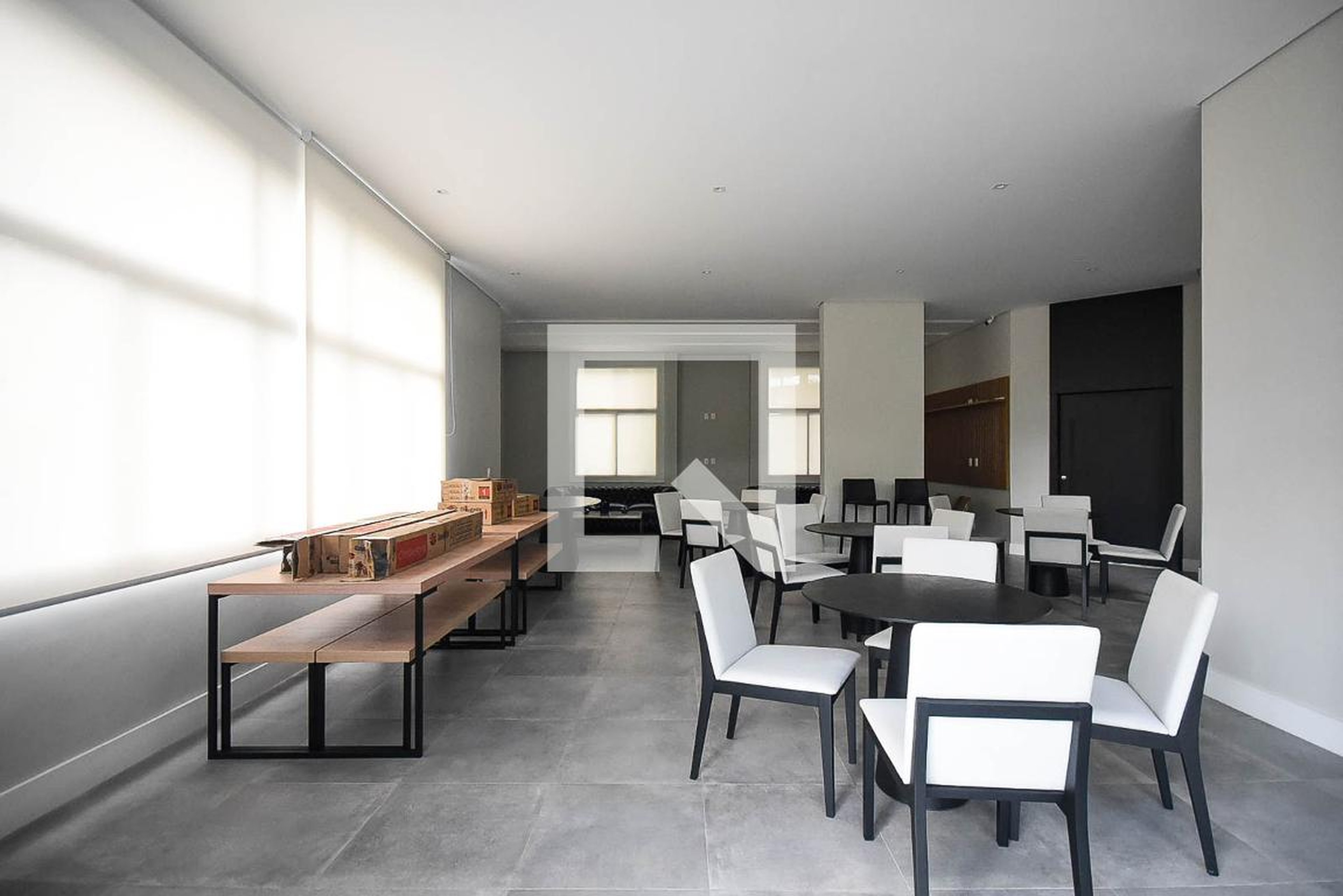 Salão de Festa - Miguel de Cervantes