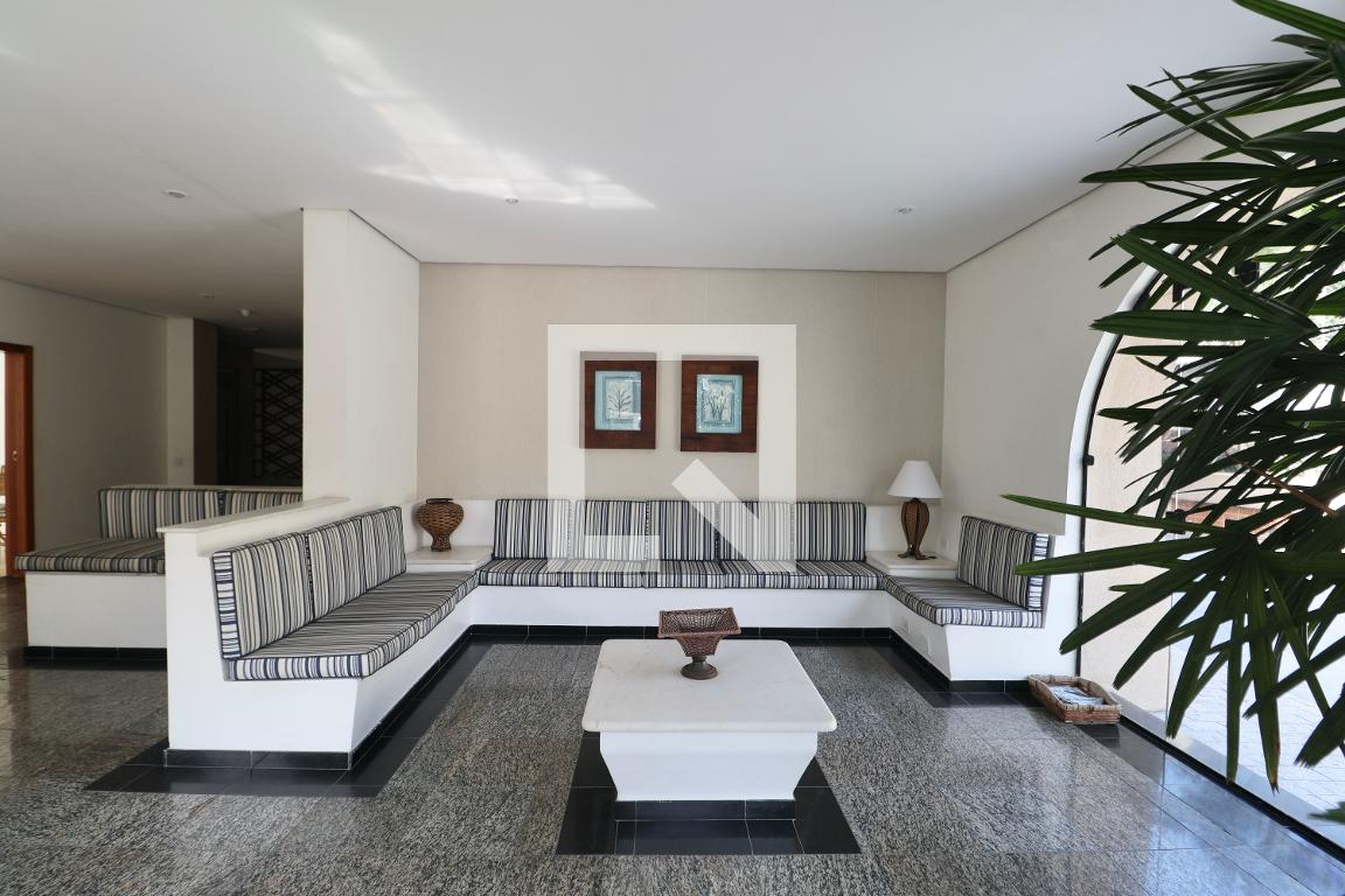 Hall de entrada - Edifício Jaguanum