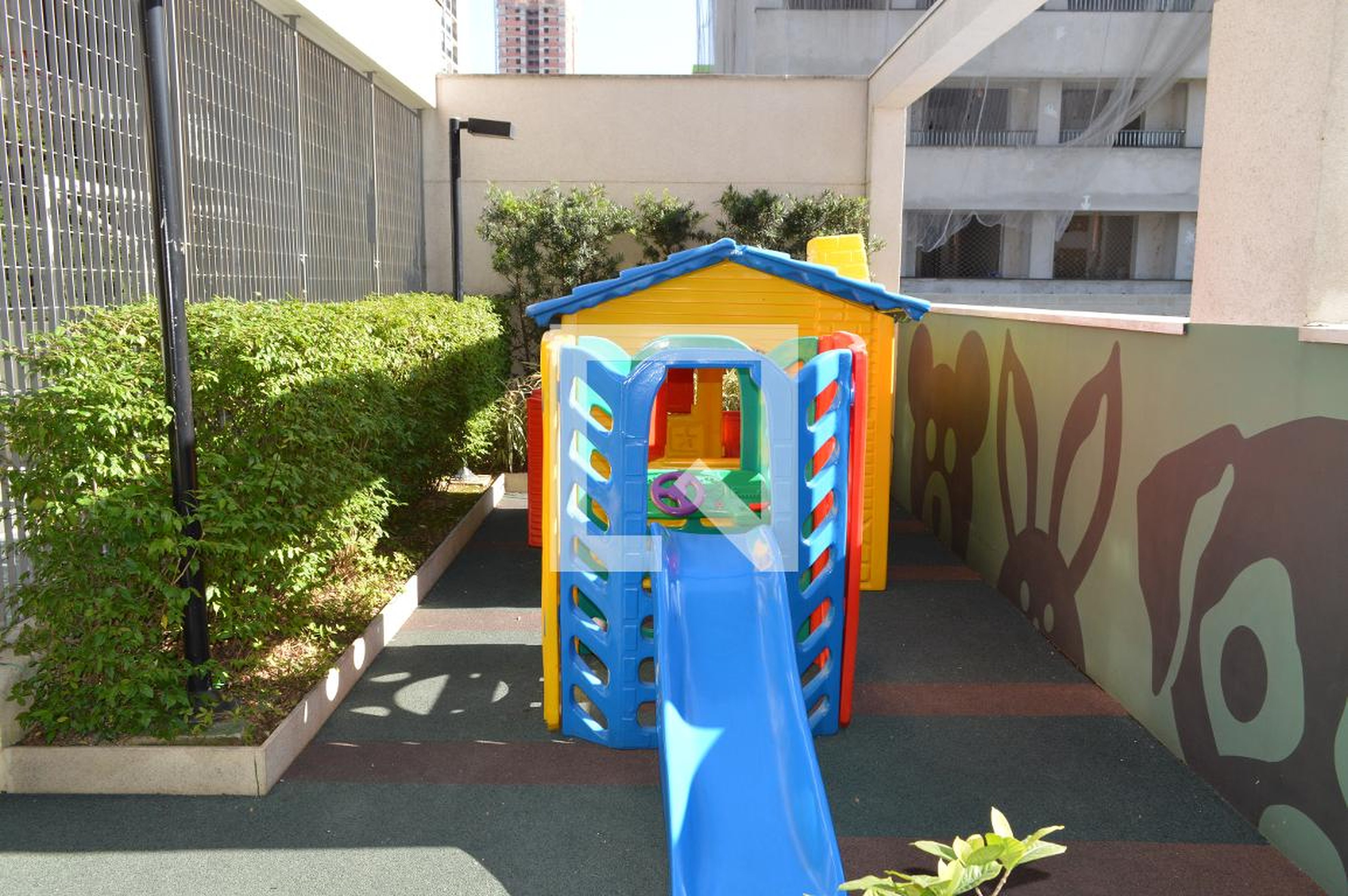 Playground - JT 230 - Vila Mariana