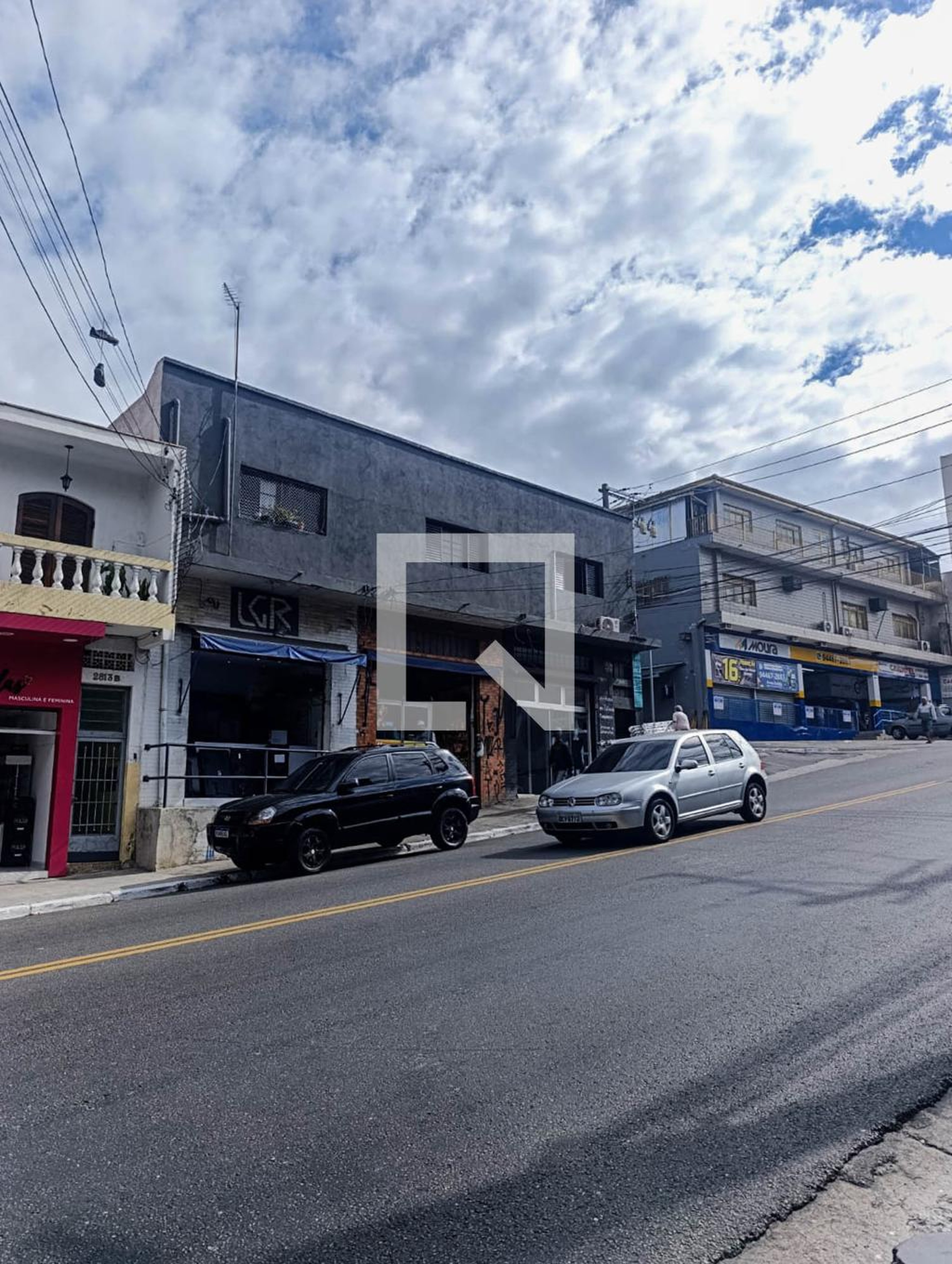 Fachada Condomínio em Avenida Deputado Emílio Carlos, 2815