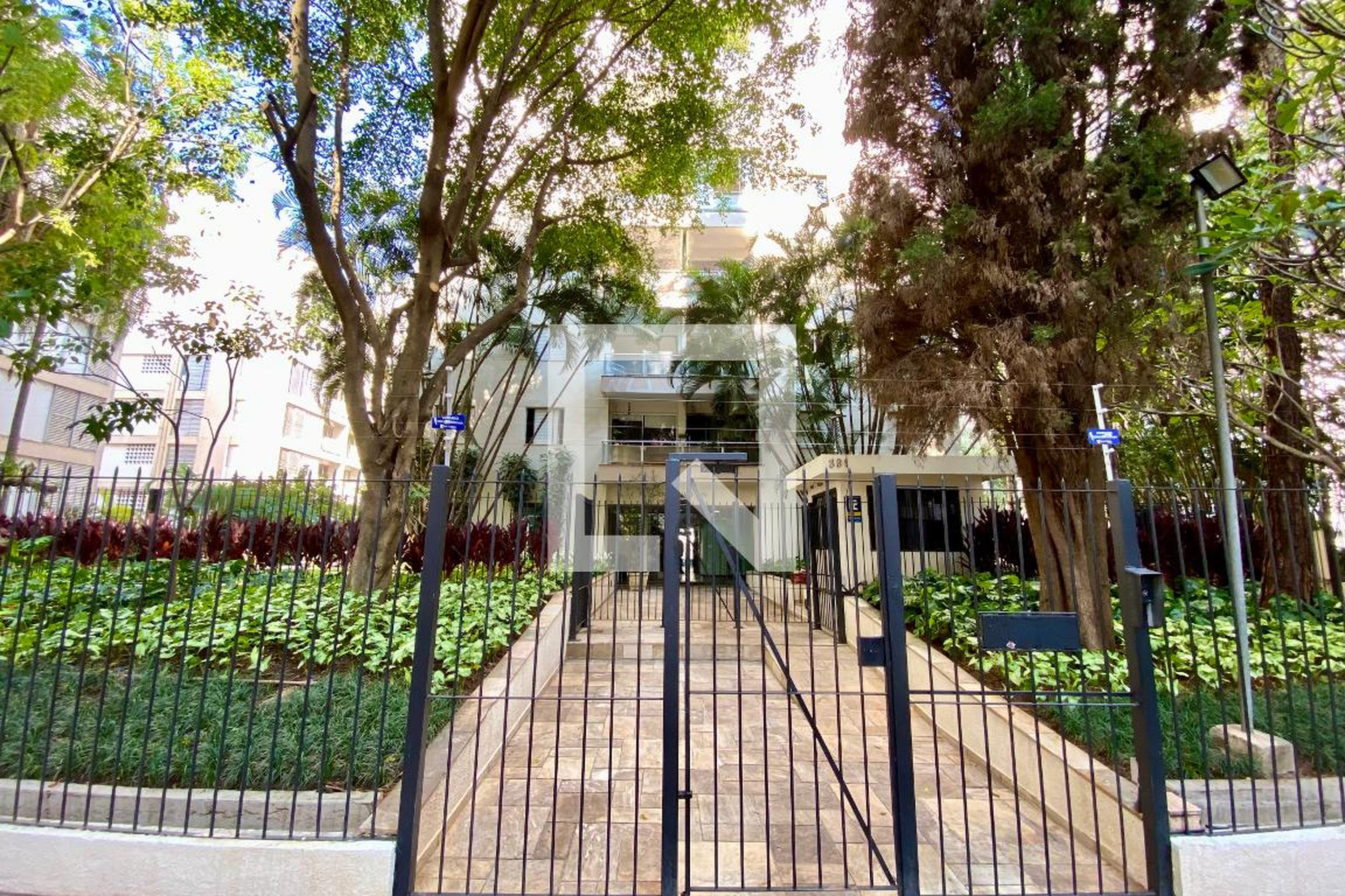 Fachada Condomínio Tahiti