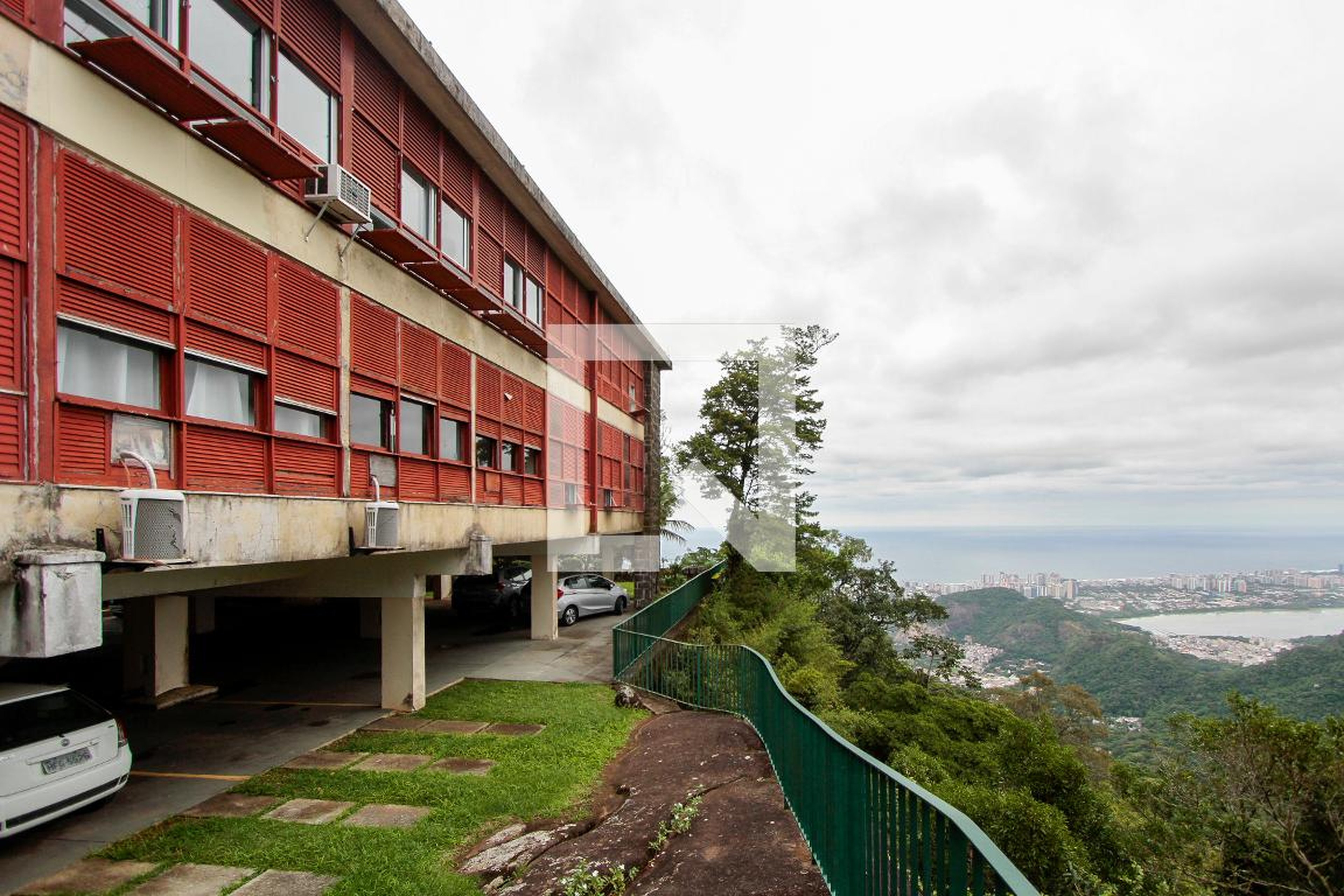 Fachada Condomínio em Estrada da Canoa, 21