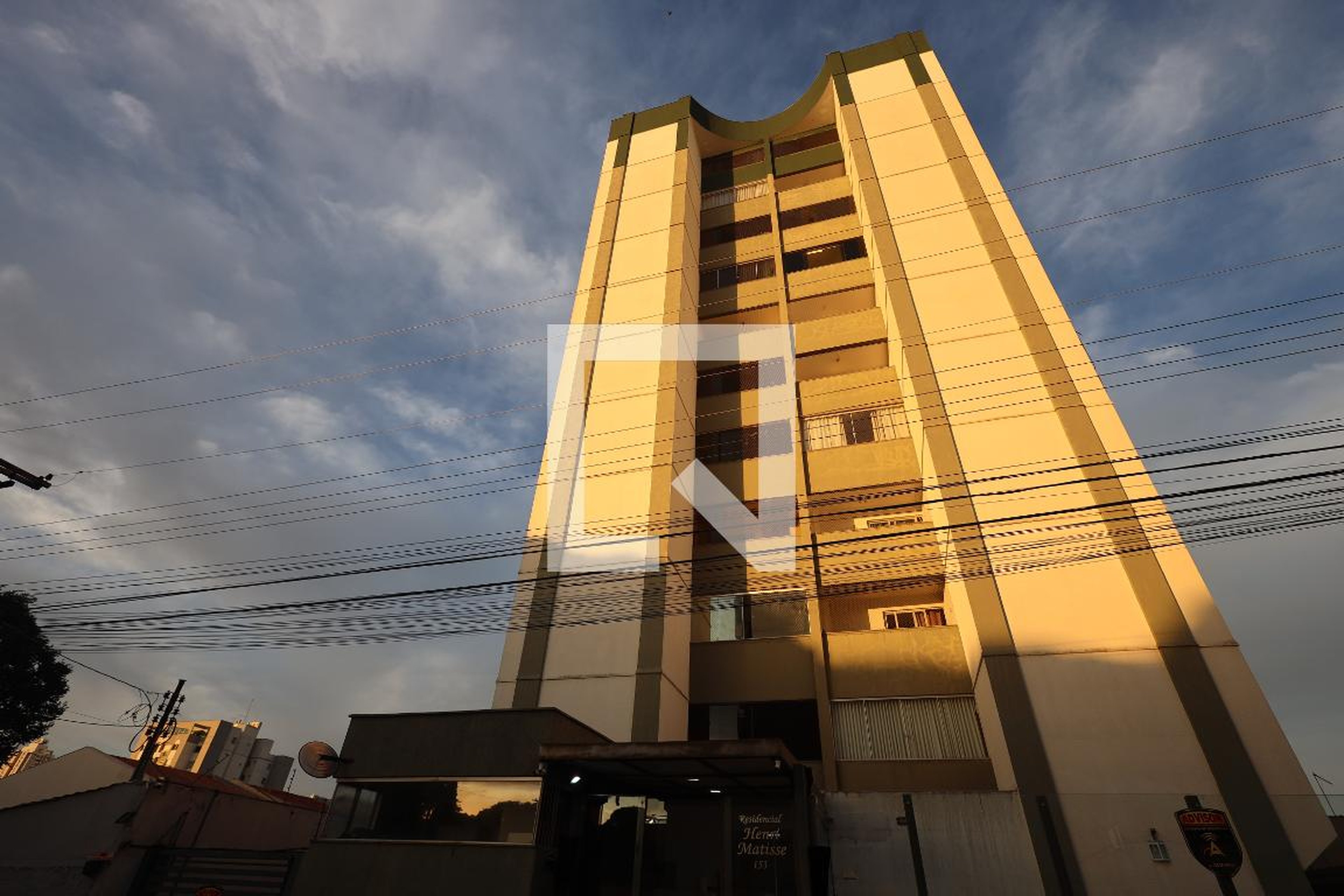 Fachada do Prédio Condomínio em Rua C-154, 345