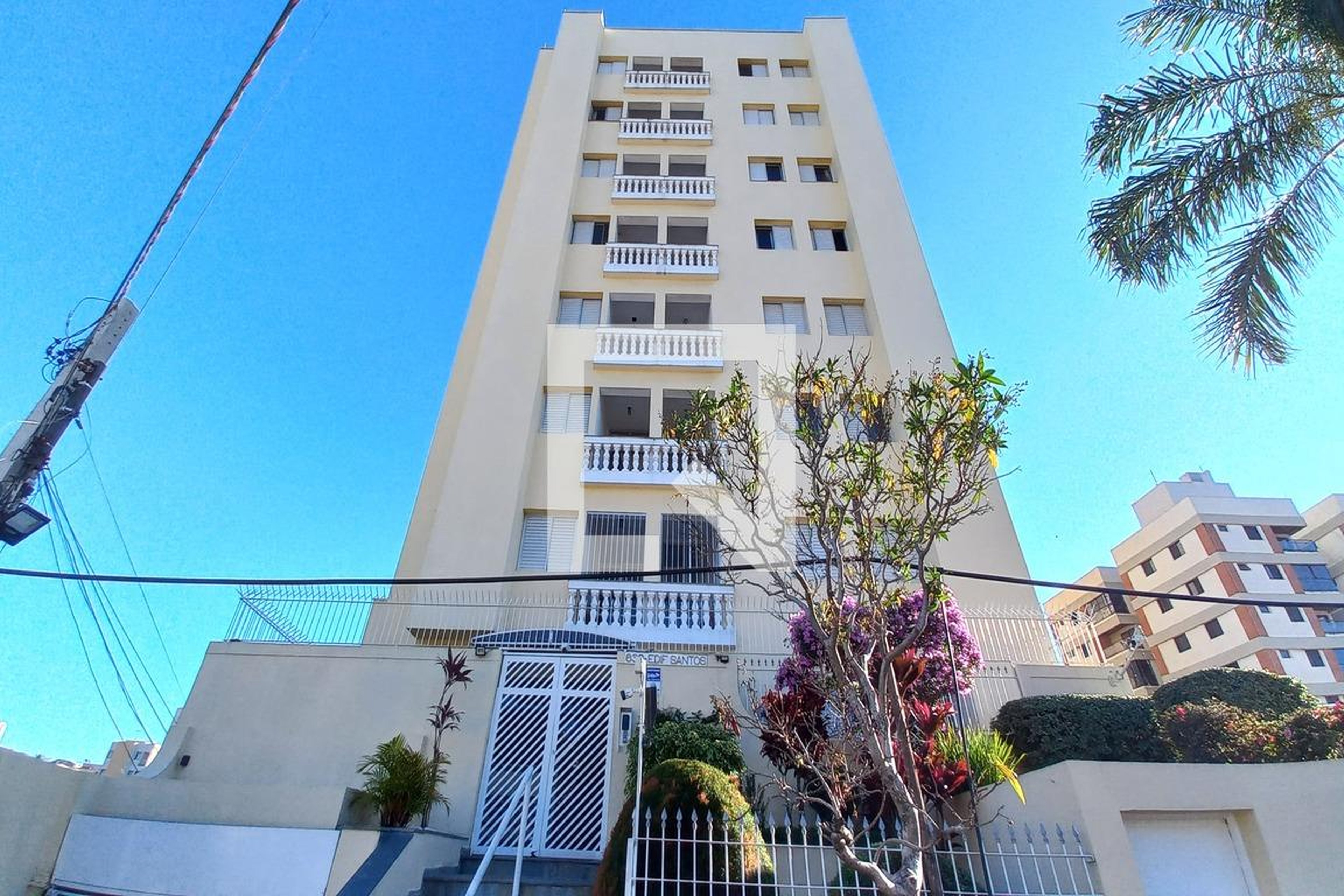 Fachada do Prédio Condomínio em Rua Capistrano de Abreu, 638