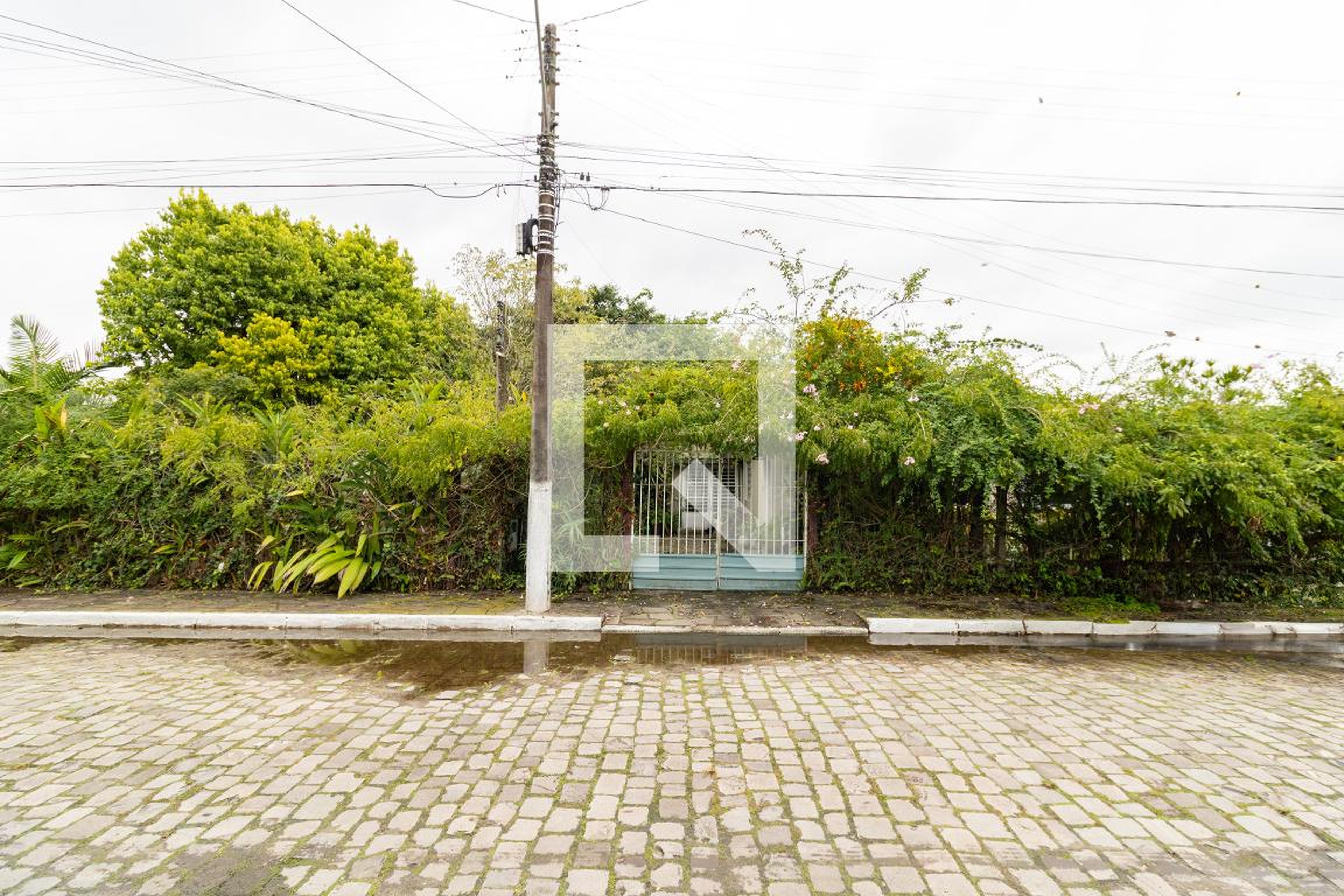 Fachada Condomínio em Avenida Edgar Píres de Castro, 2603