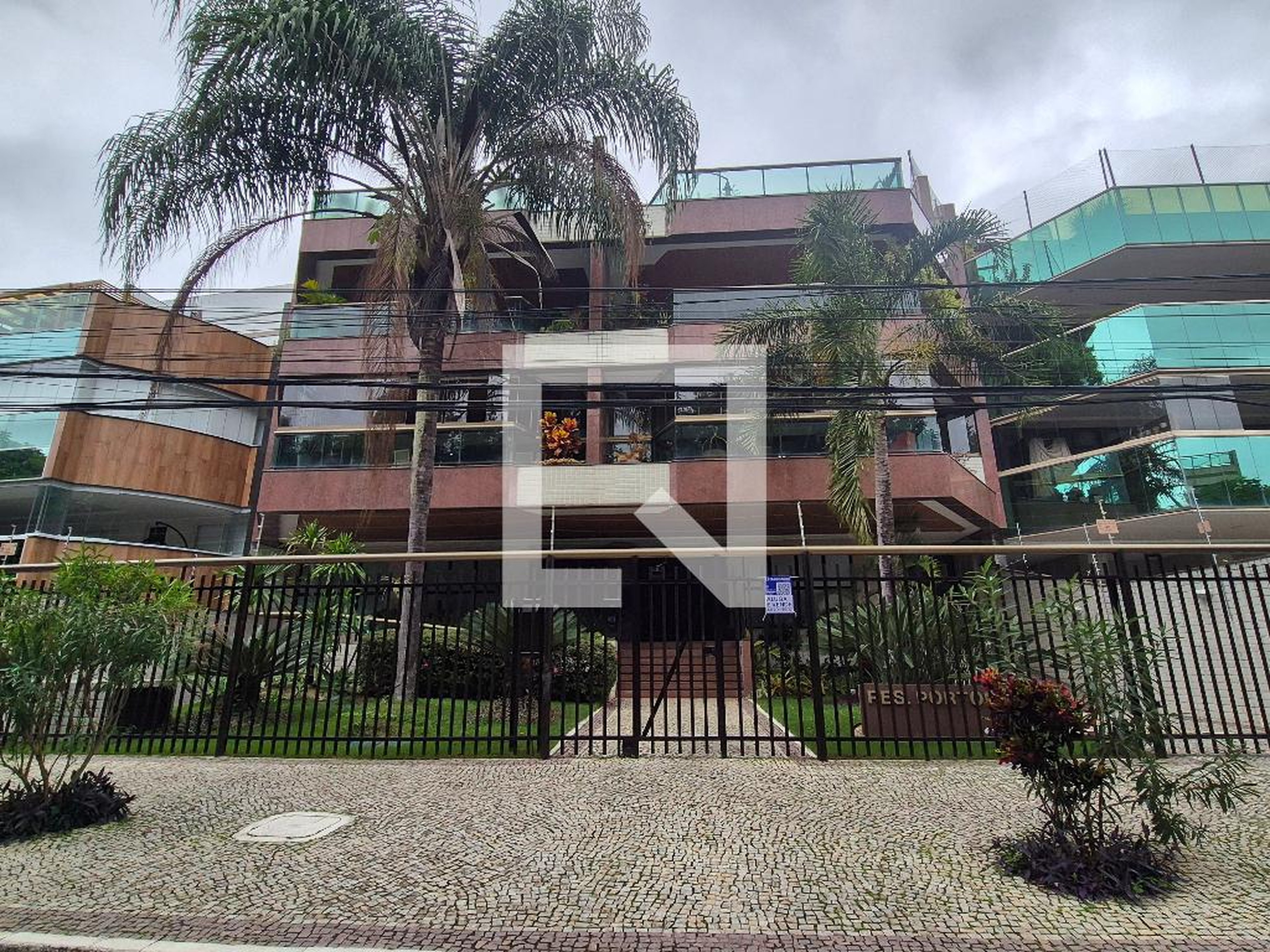 Fachada Edifício Porto Fino