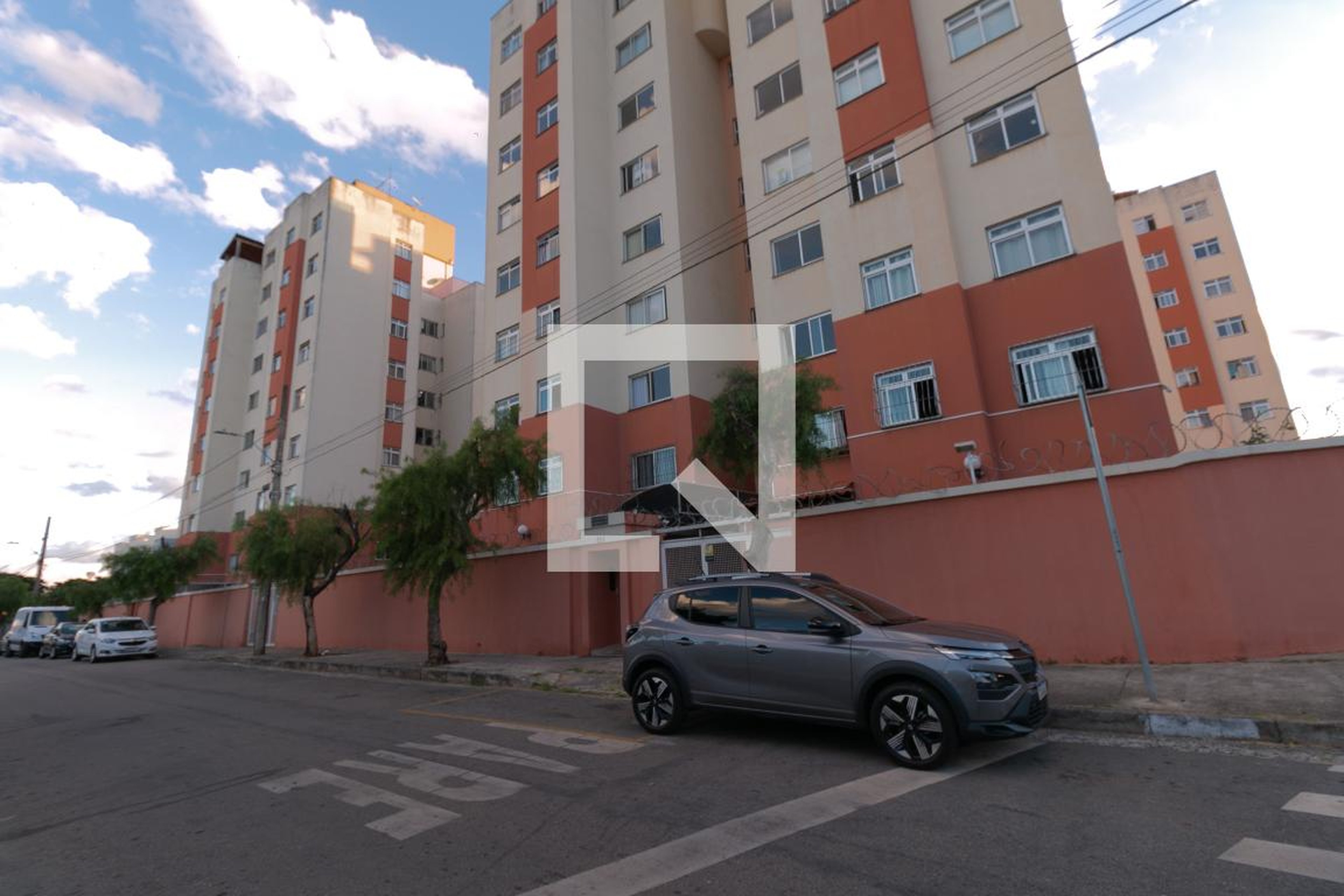 Fachada Condomínio em Rua dos Zapotecas, 135