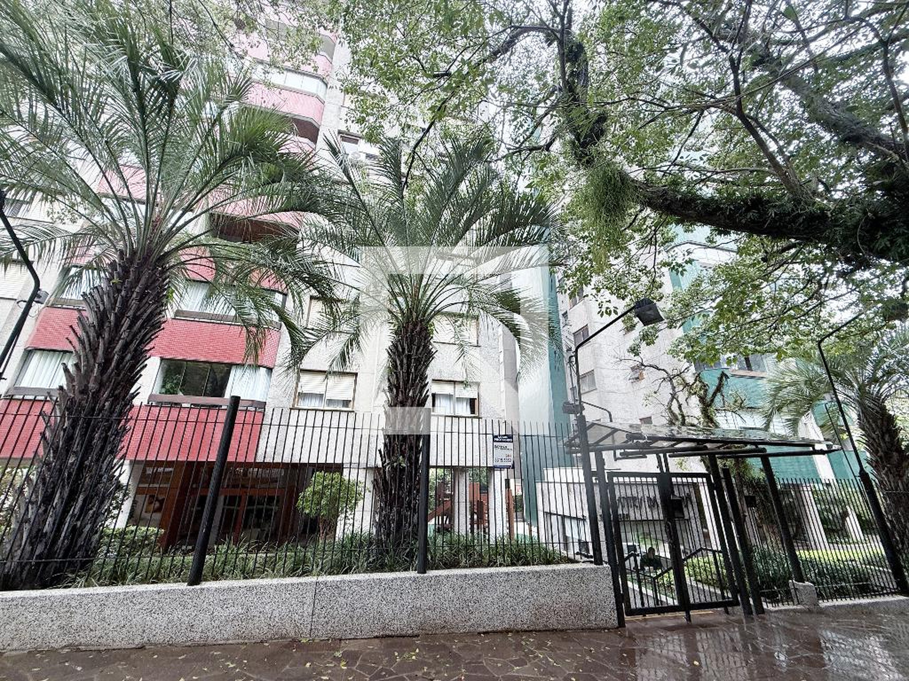 Fachada Condomínio Mirantes da Colina