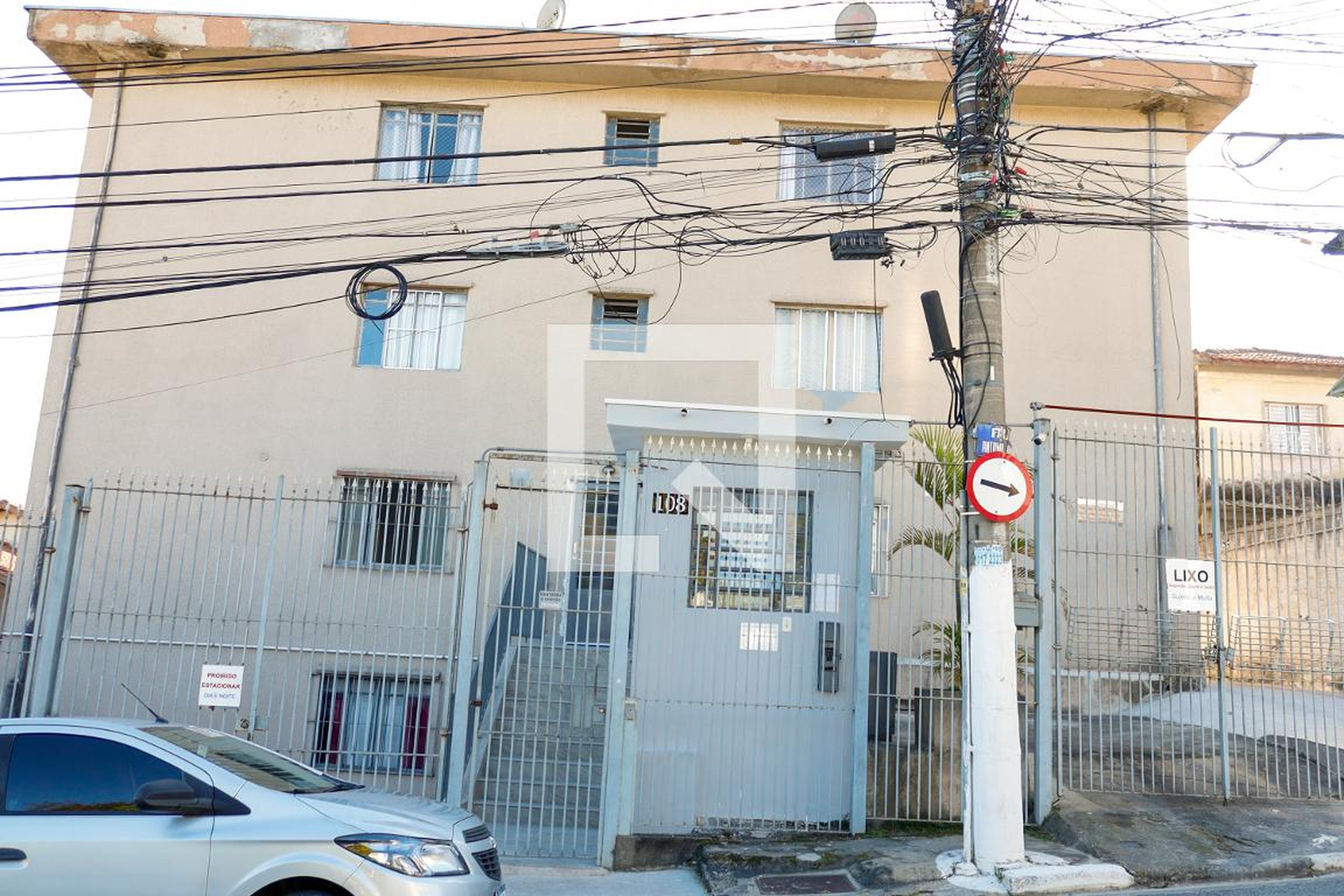 Fachada Condomínio Conjunto Residencial Fiorinda Fattori Damatto