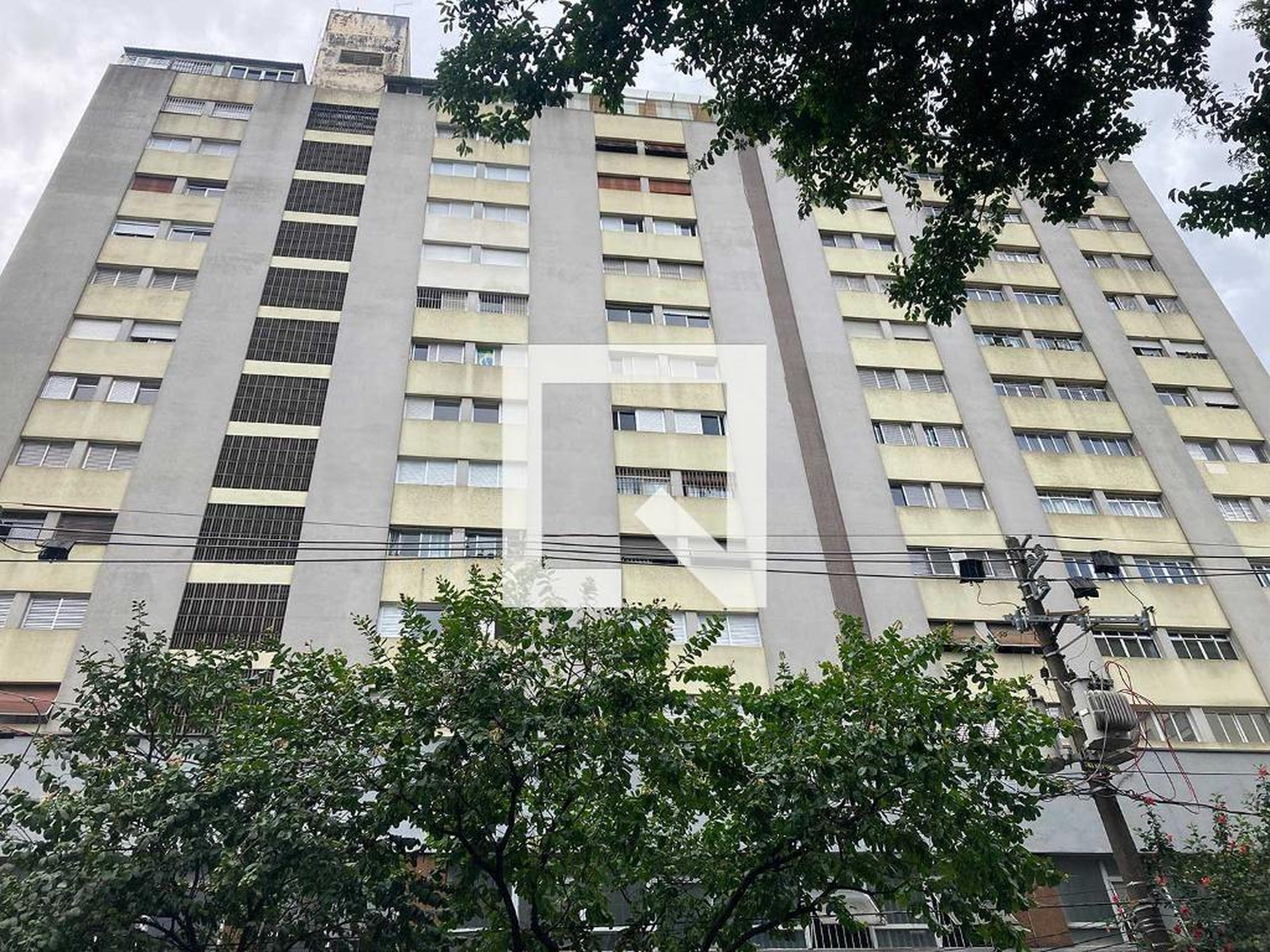 Fachada Condomínio Eduardo Prado