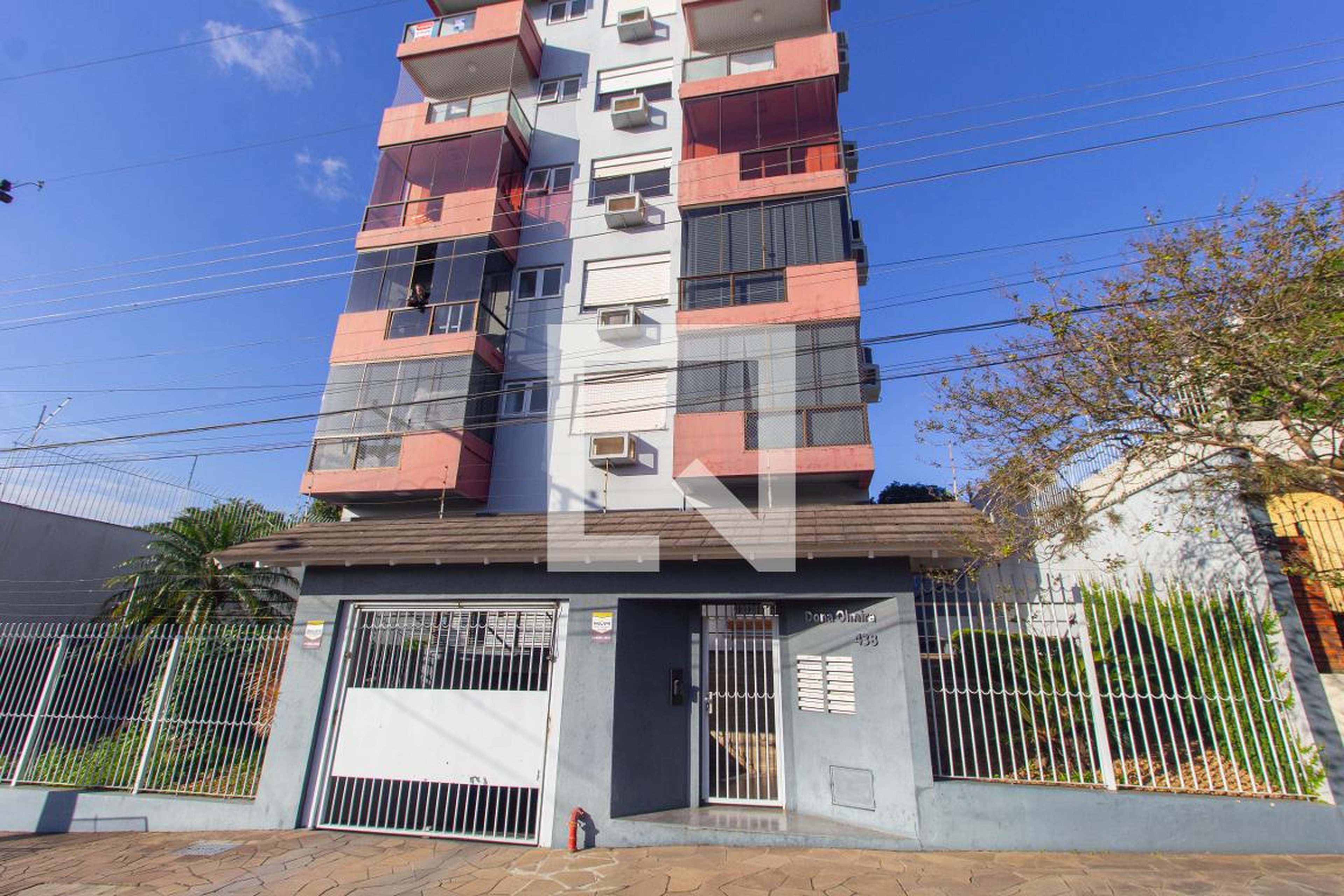 Fachada Condomínio em Rua Avaí, 438