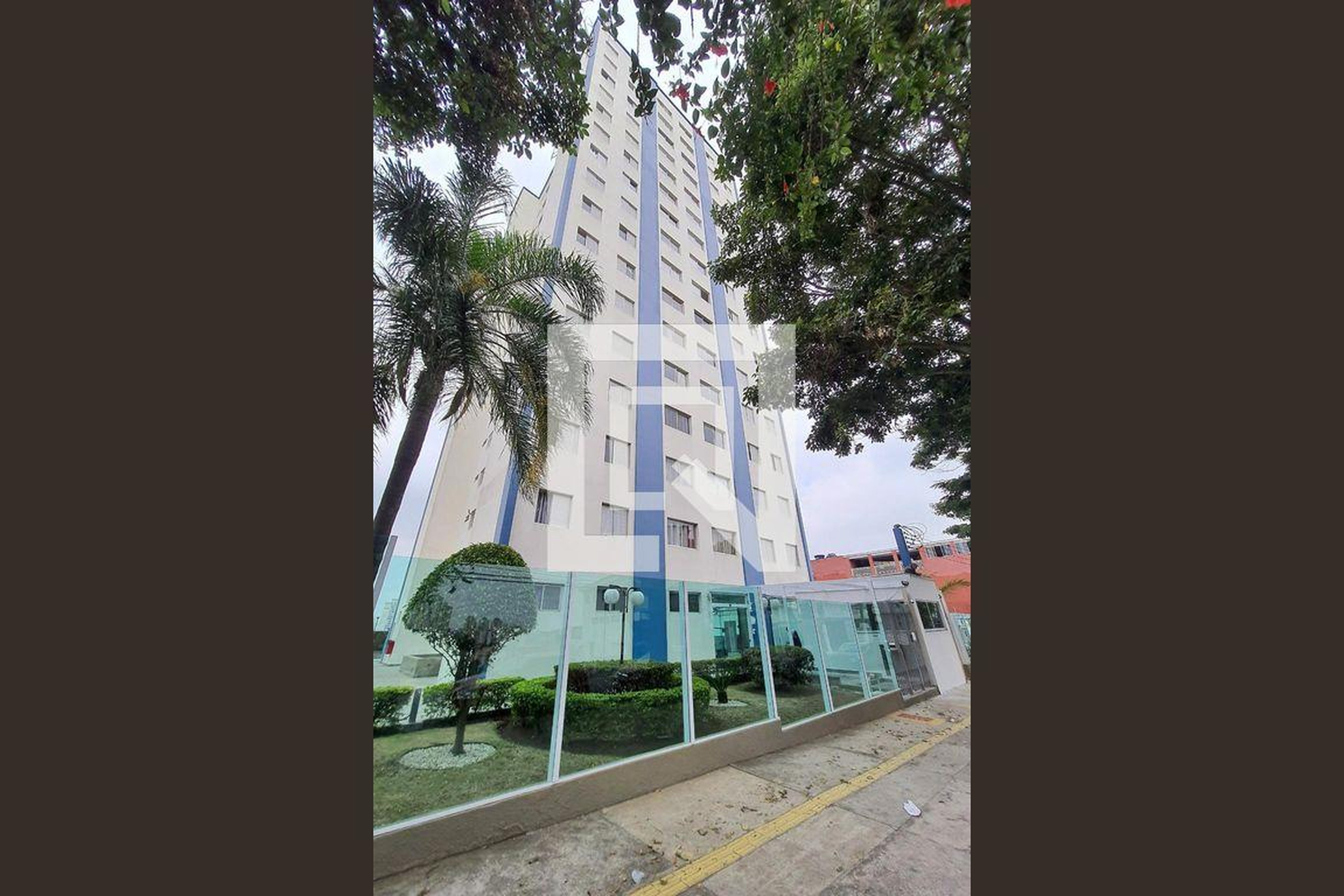 Fachada do Prédio Condomínio Alpes de Santana