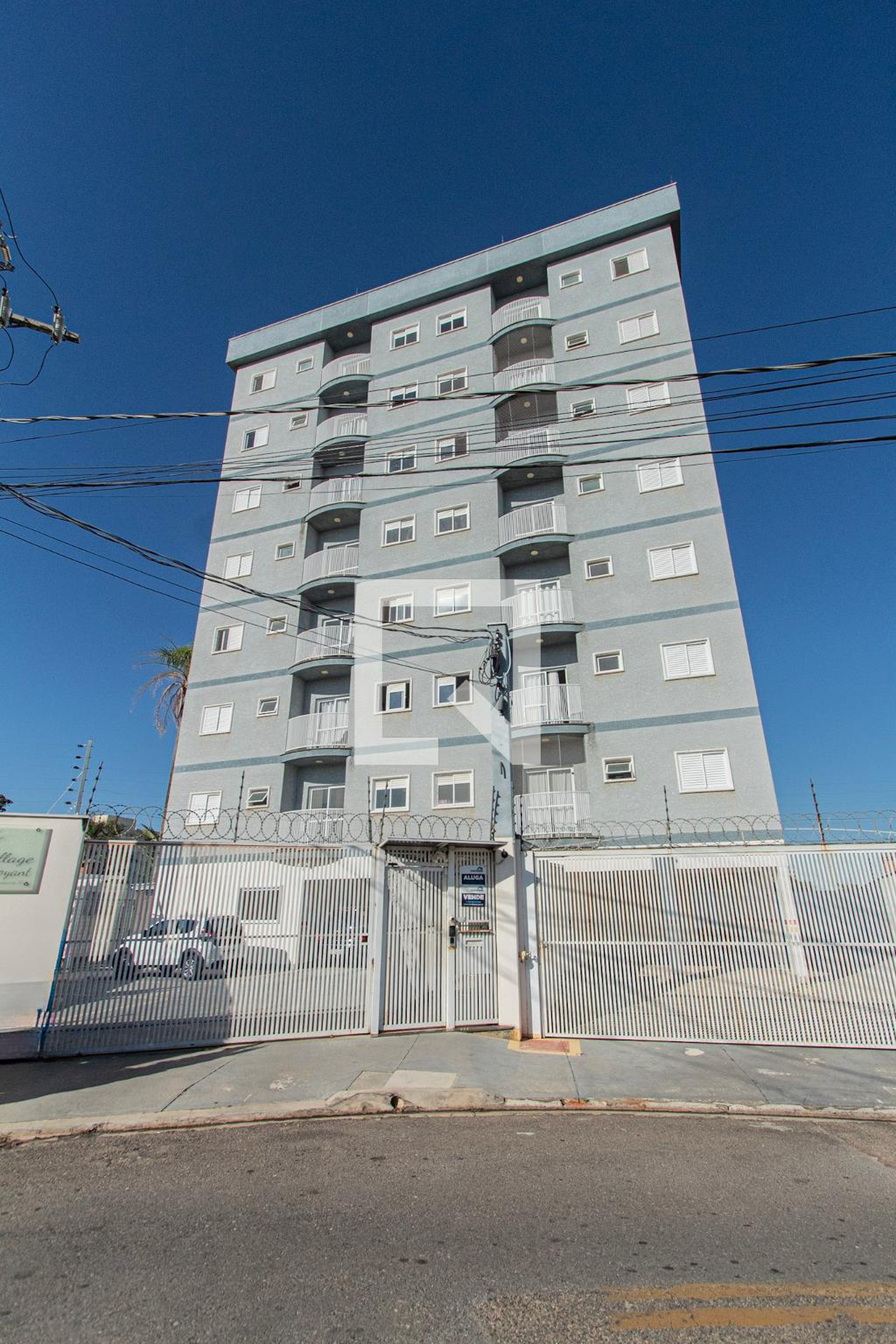 Fachada Condomínio em Rua Vicente Gambacorta, 7