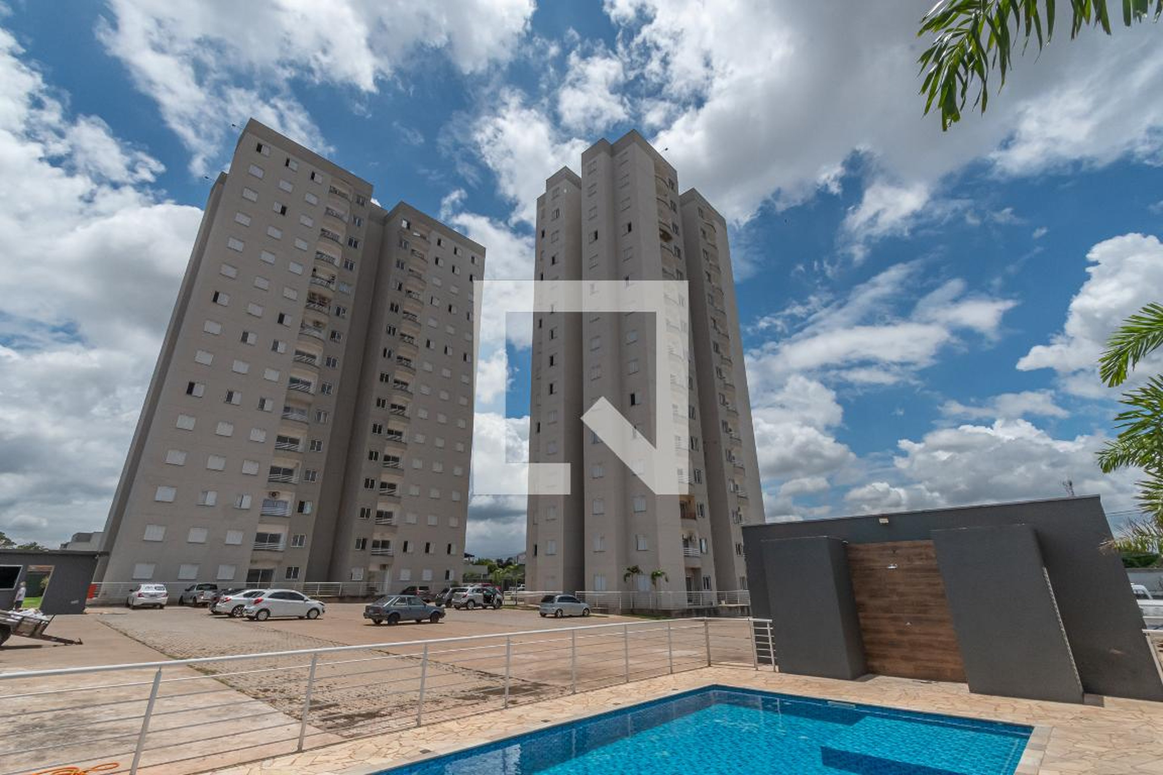 Fachada do Prédio Condomínio em Travessa Comendador José Francisco Fernandes, 705