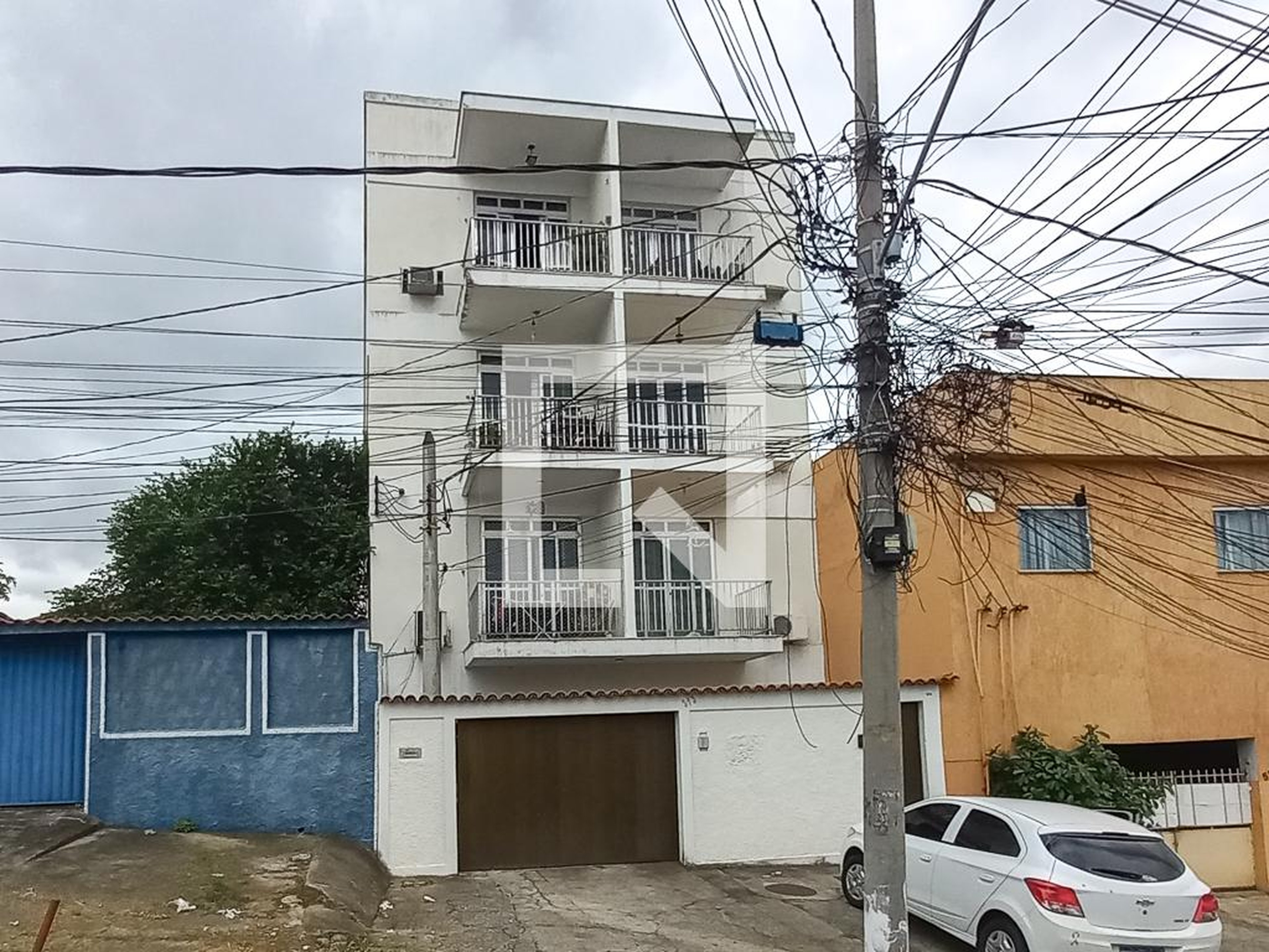 Fachada Condomínio em Rua Guaiba, 513