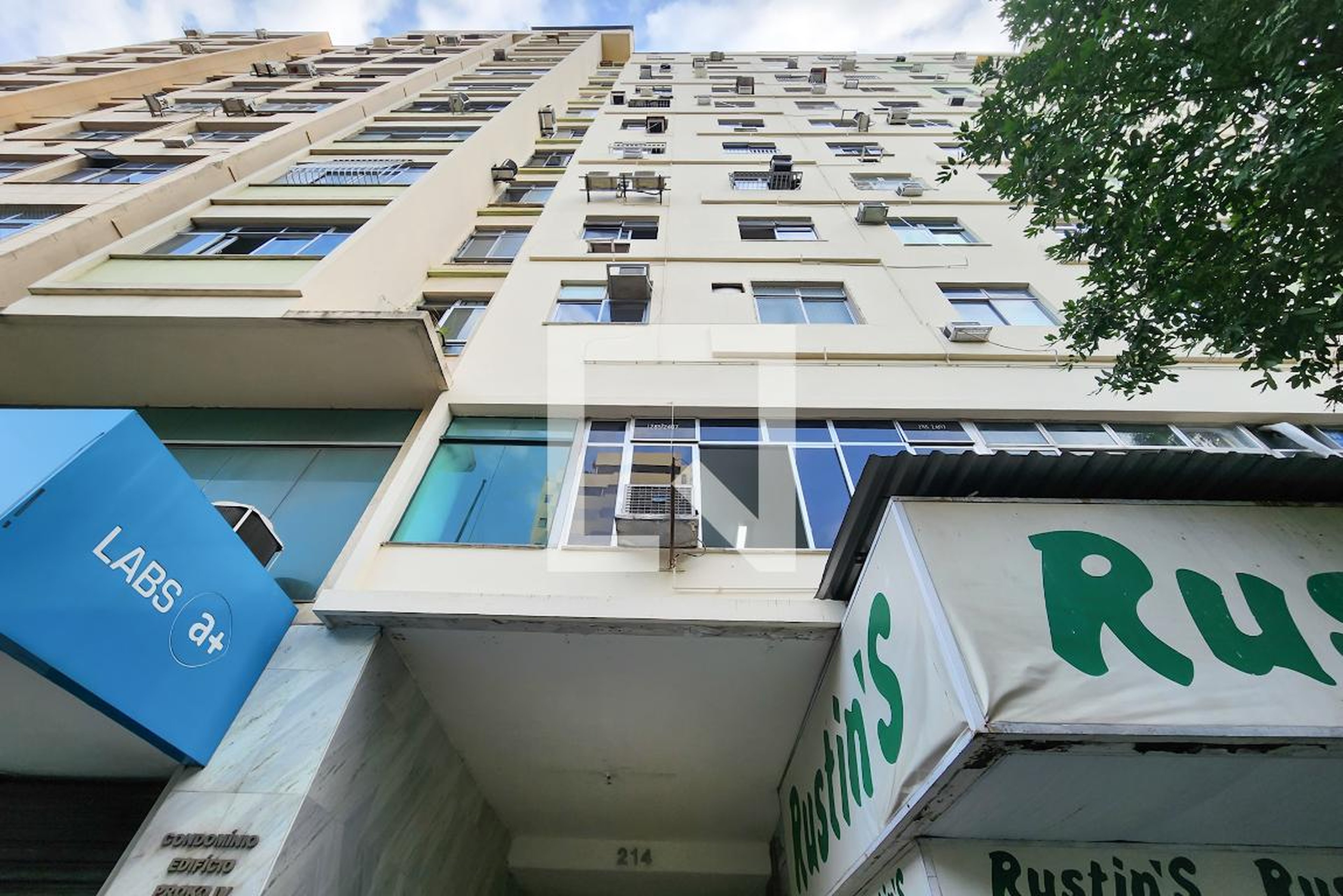 Fachada Edifício Santo Antônio de Catagero